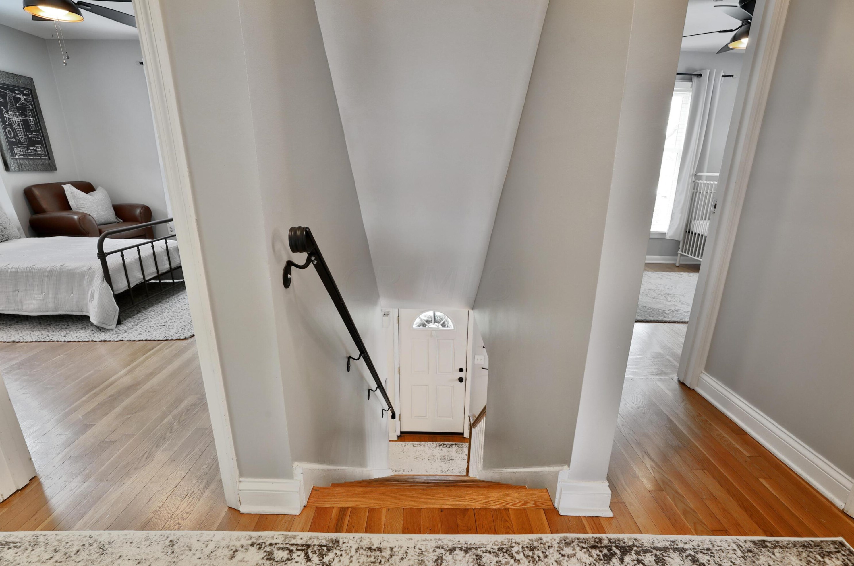 694 Hartford St, Columbus OH  43085-4122 exterior