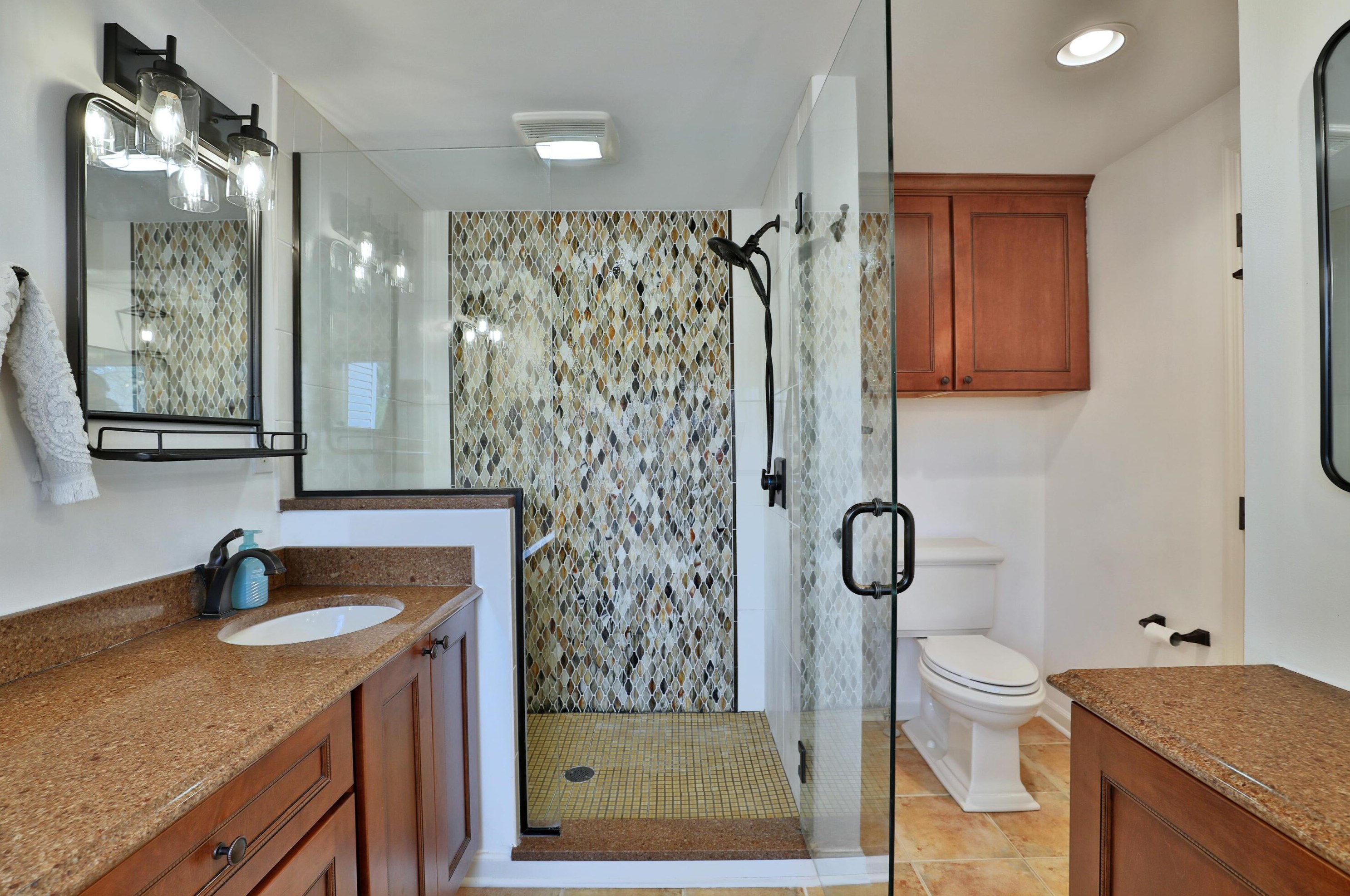 694 Hartford St, Columbus OH  43085-4122 exterior