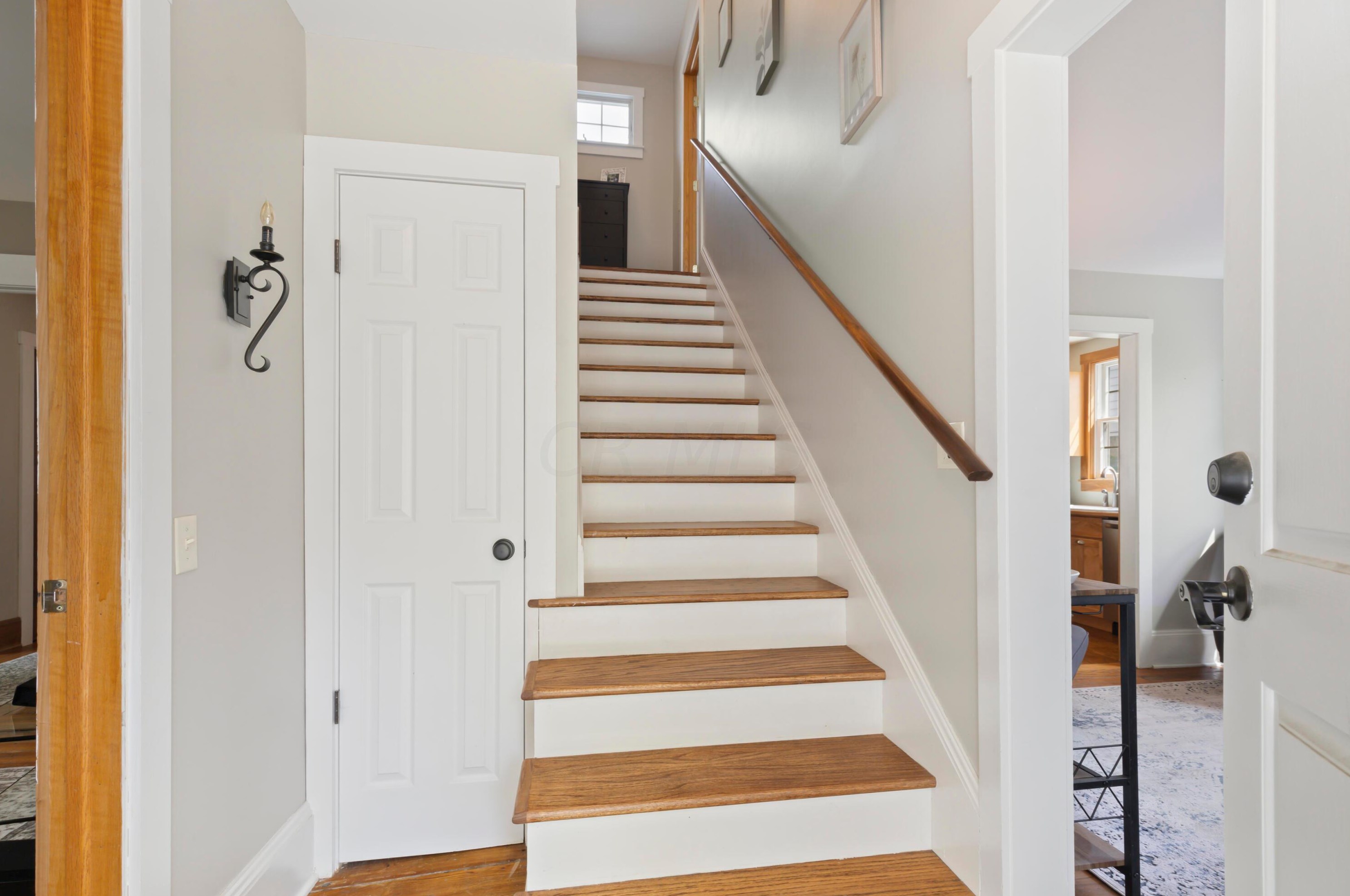 310 Pearl St, Granville OH  43023-1335 exterior