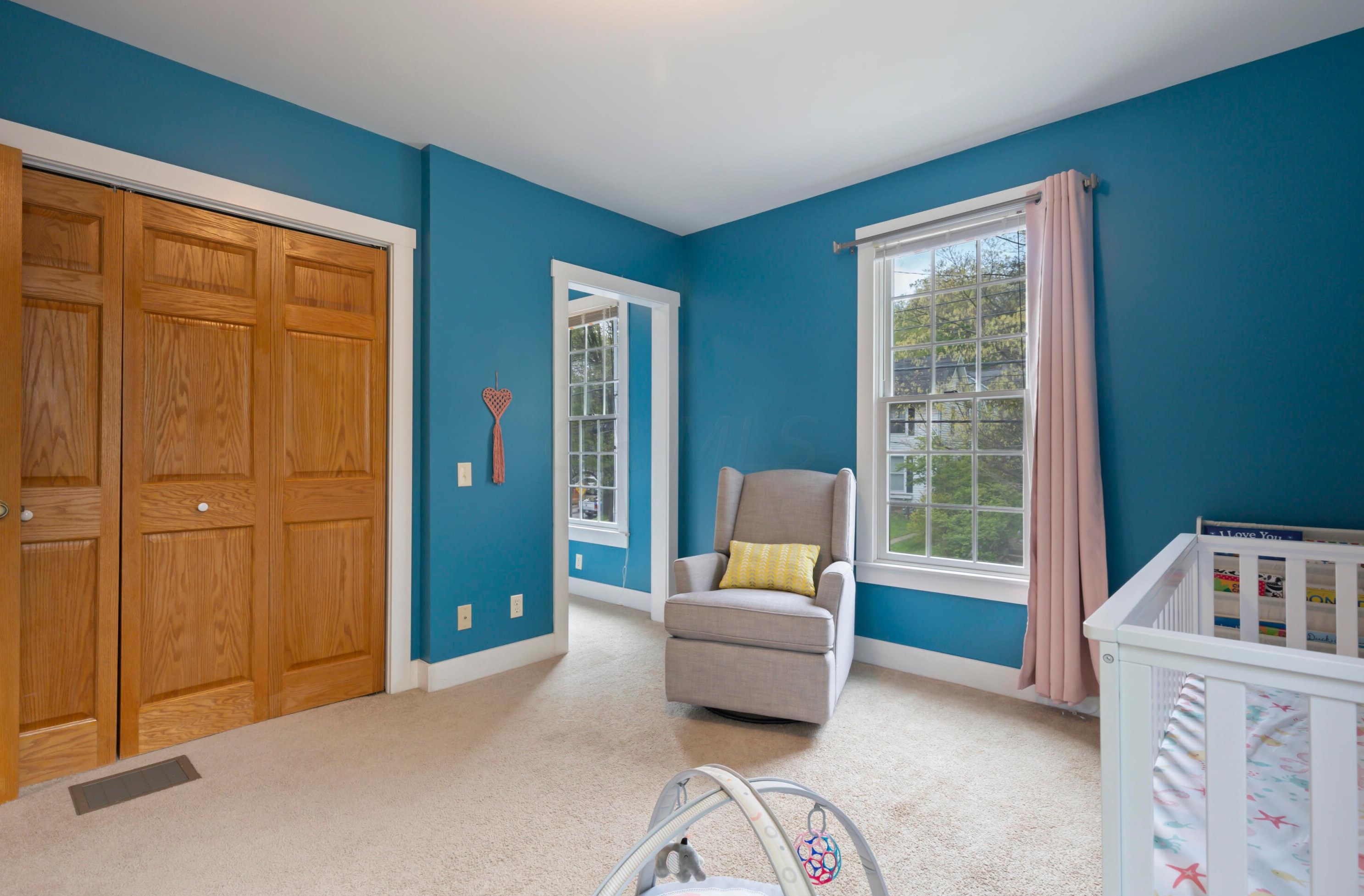 310 Pearl St, Granville OH  43023-1335 exterior