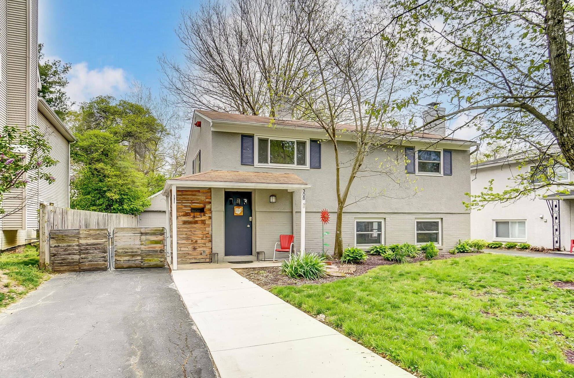 308 Gould Rd, Columbus, OH 43209-1175