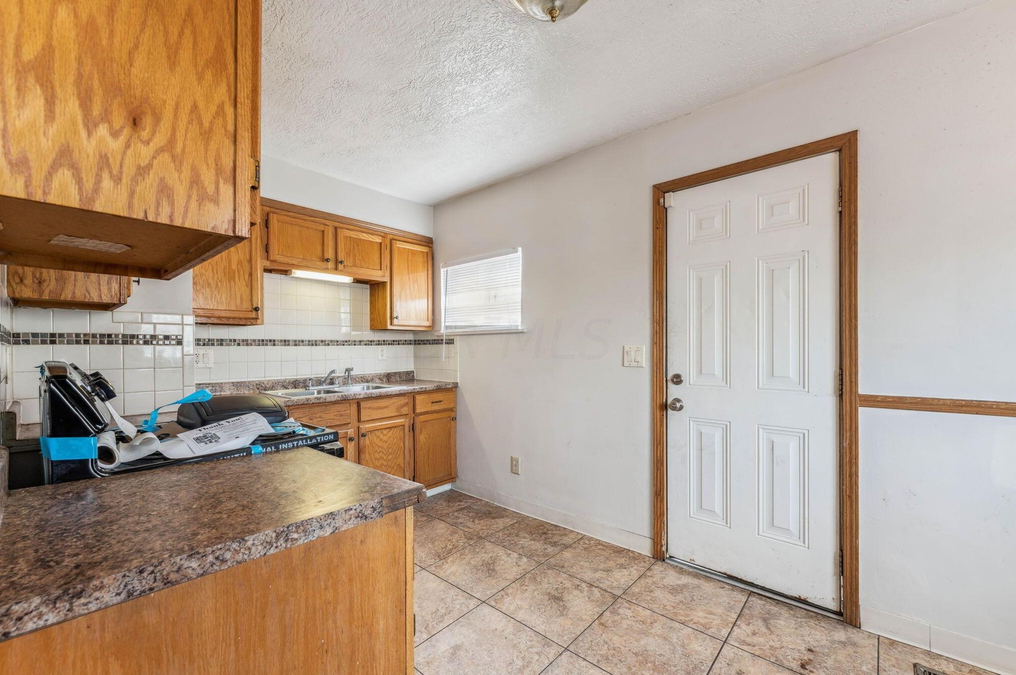 2228 Hiawatha Park Dr, Columbus OH 43211-2034 exterior