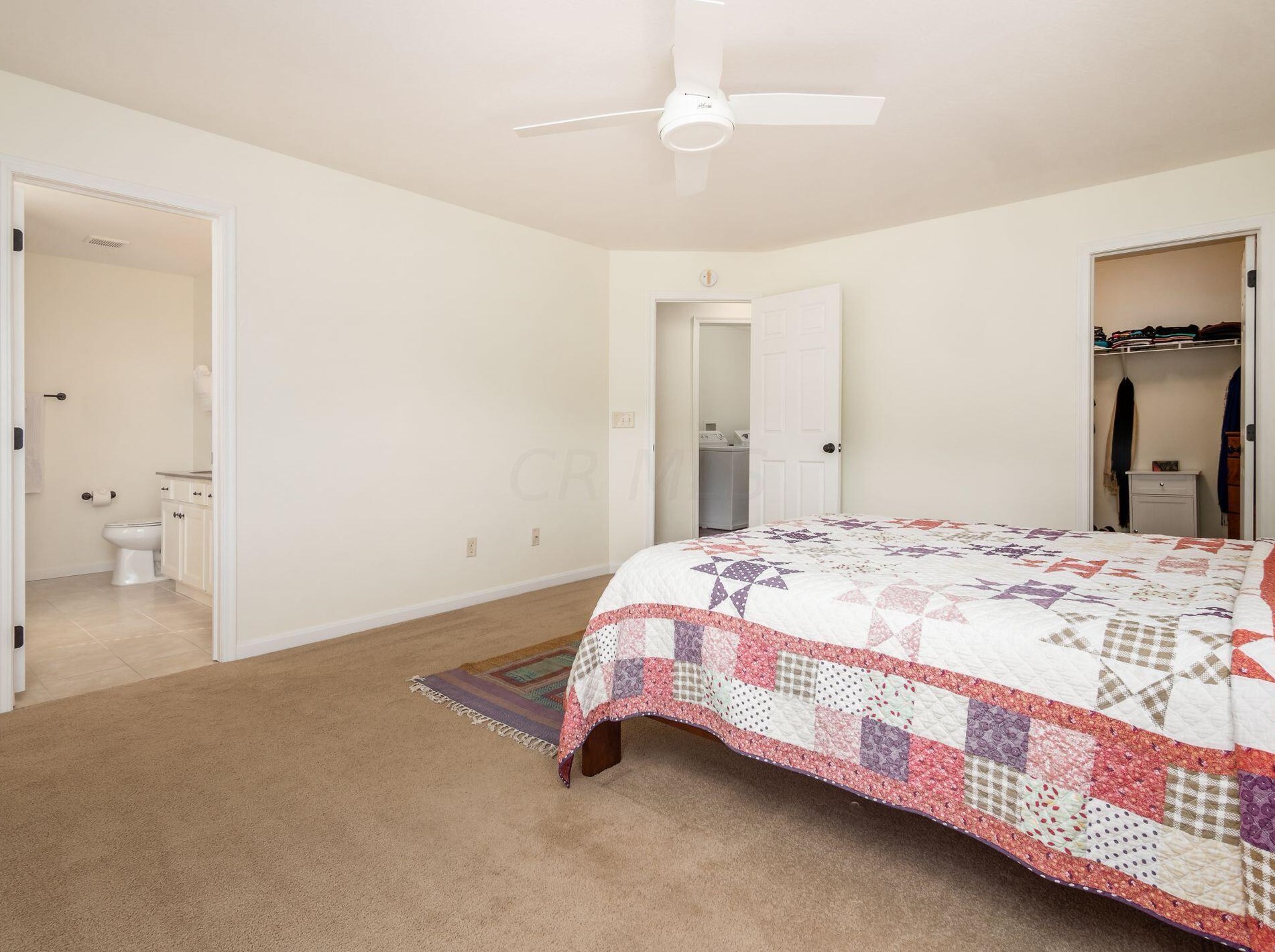 610 Stratshire Ln, Columbus OH  43230-1959 exterior