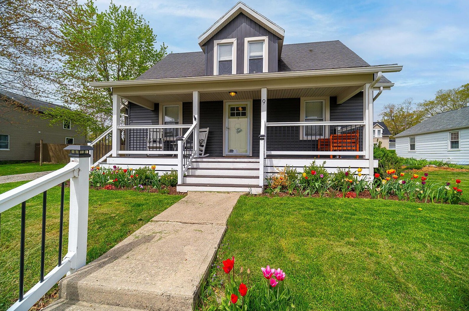 9 Commercial St, Milford Center, OH 43045