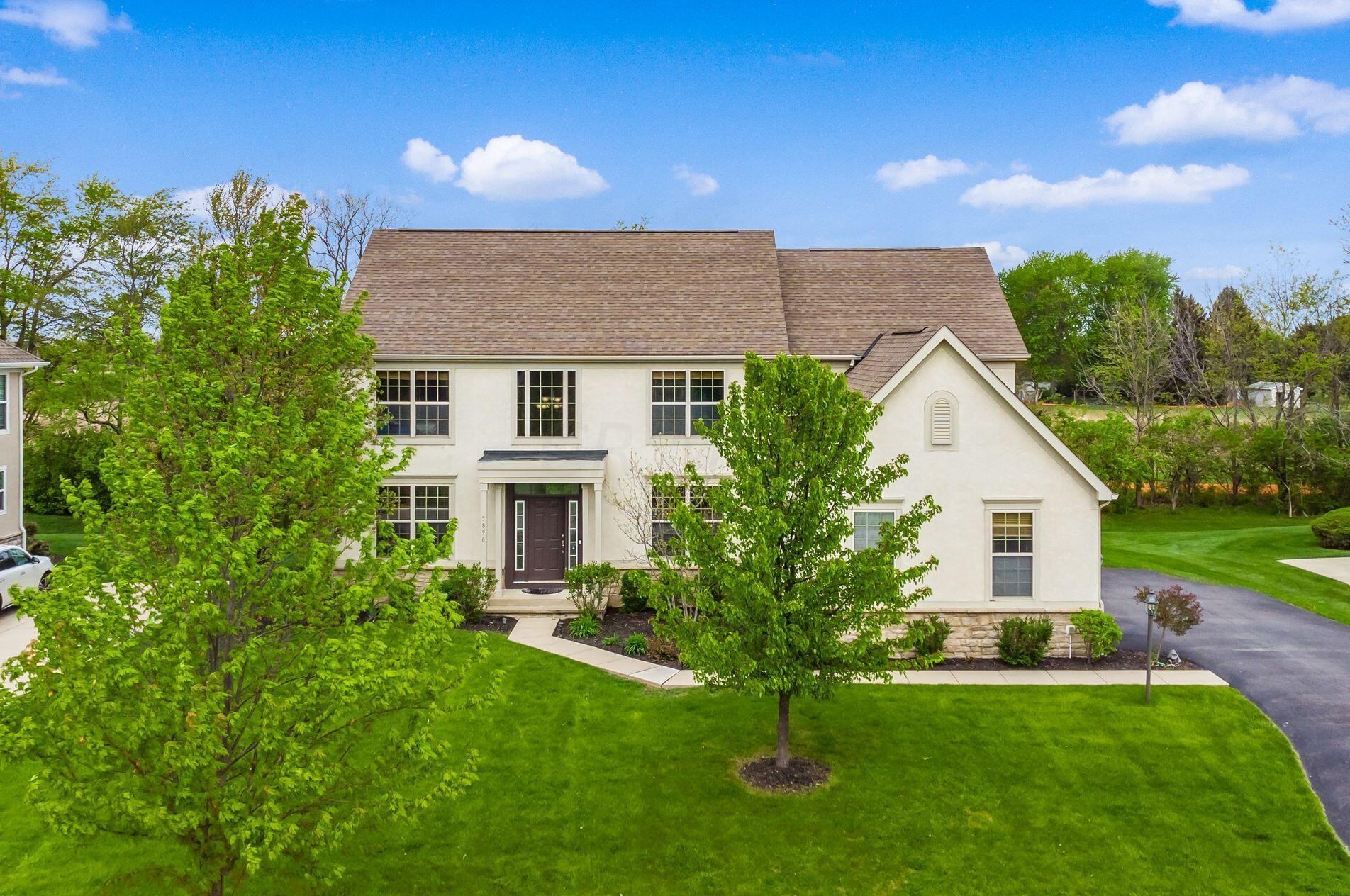 5896 Trafalgar Ln, Dublin, OH 43016-7441