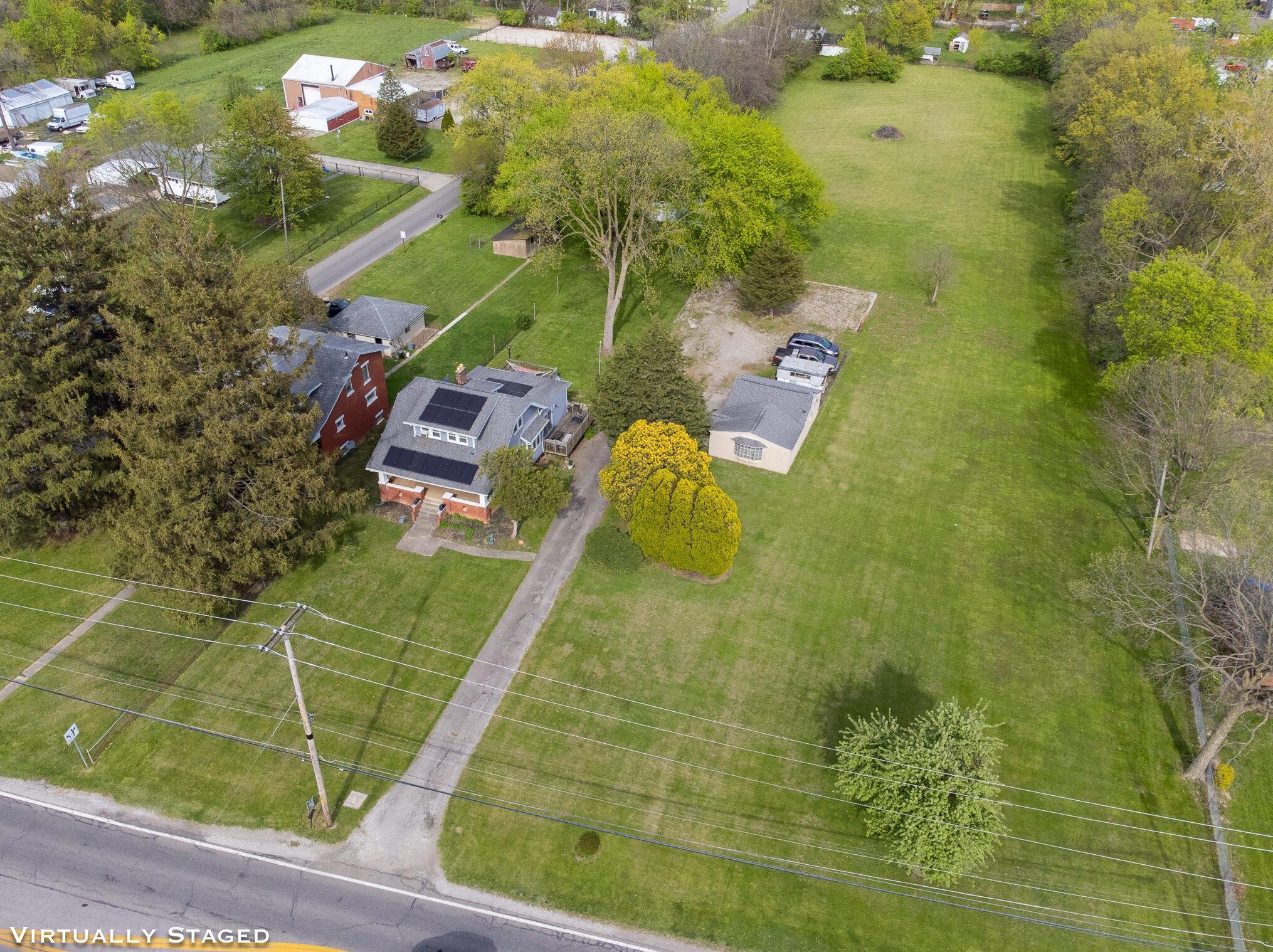 1554 Brown Rd, Columbus OH 43223-3804 exterior