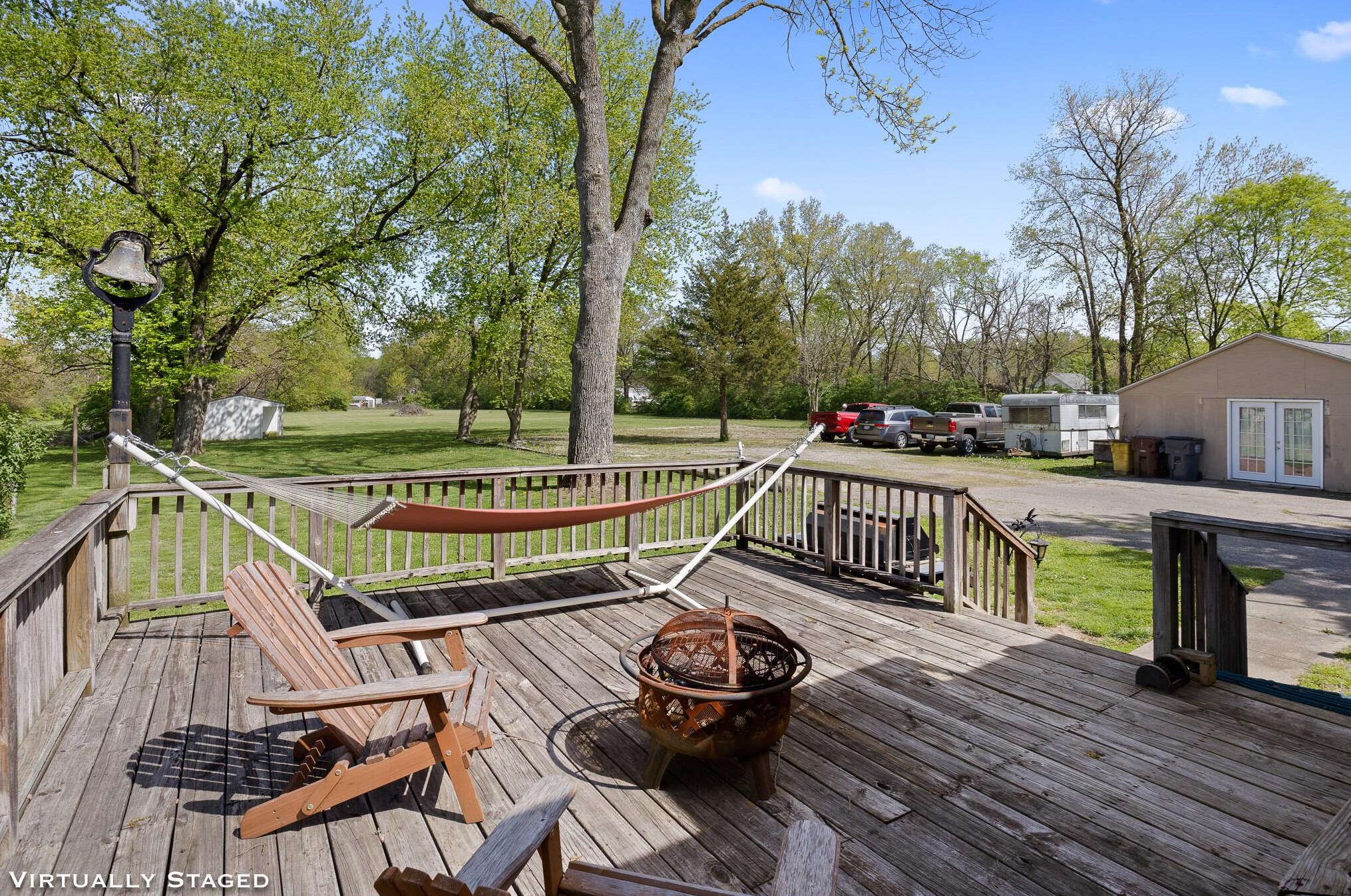 1554 Brown Rd, Columbus OH 43223-3804 exterior