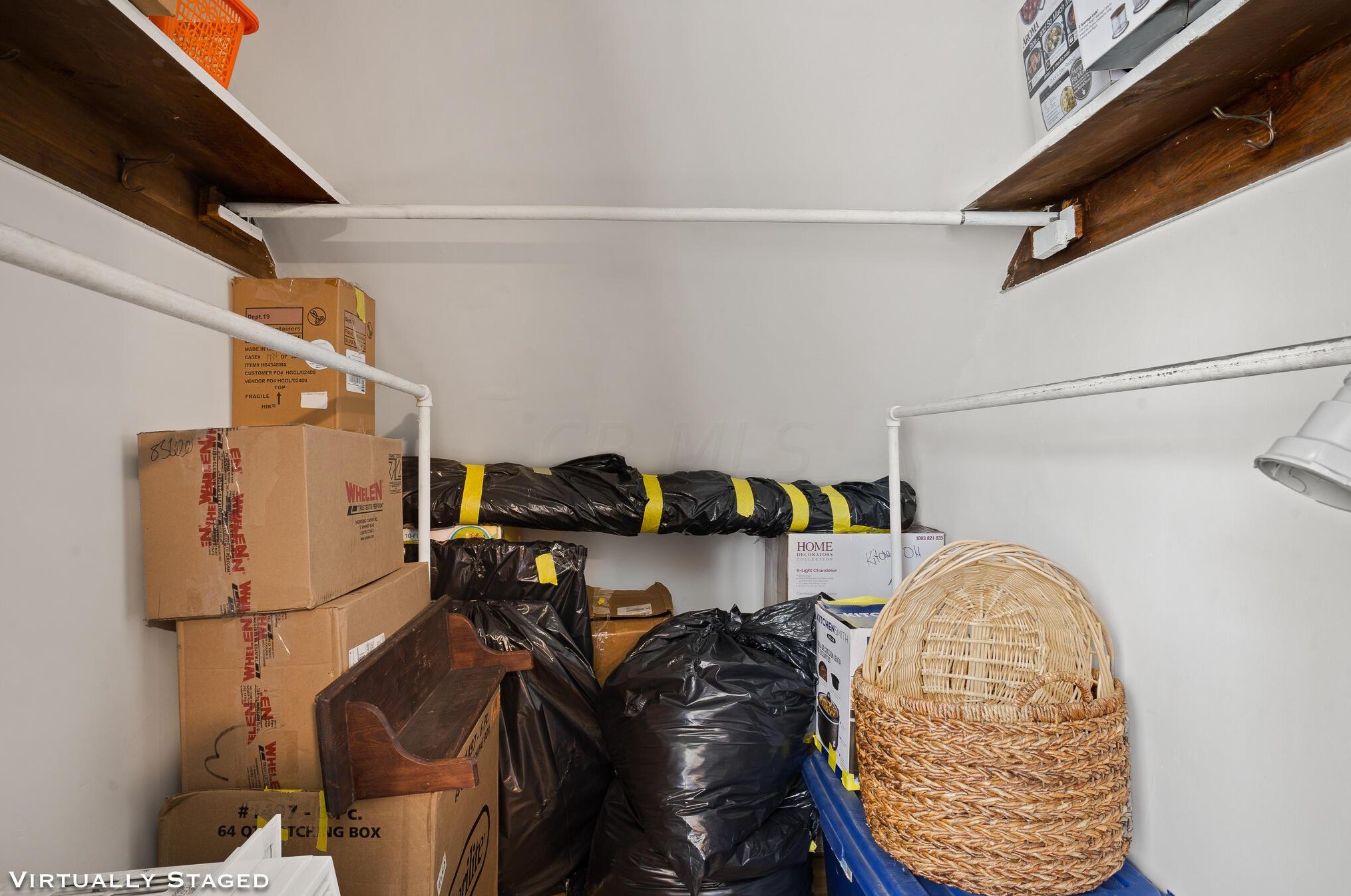 1554 Brown Rd, Columbus OH 43223-3804 exterior