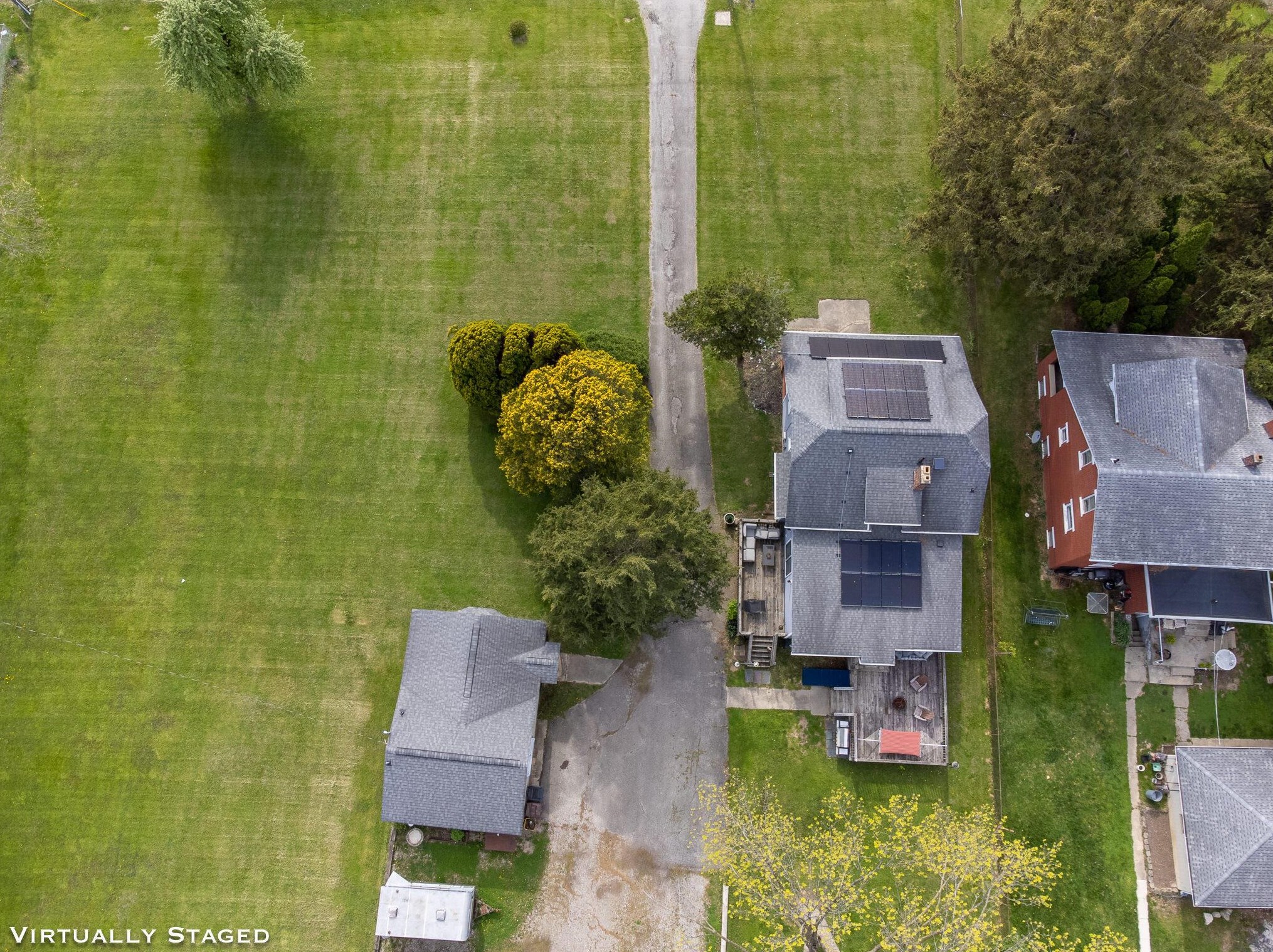 1554 Brown Rd, Columbus OH 43223-3804 exterior