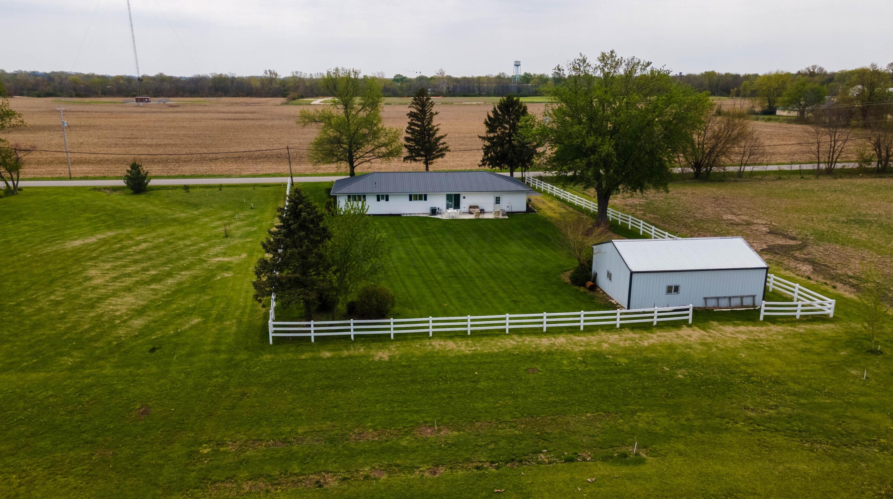 11010 Cemetery Rd, Mount Sterling, OH 43143-9411