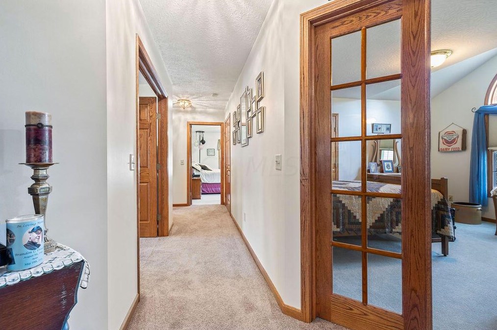 194 Oakleaf Dr, Mansfield OH  44904-8662 exterior