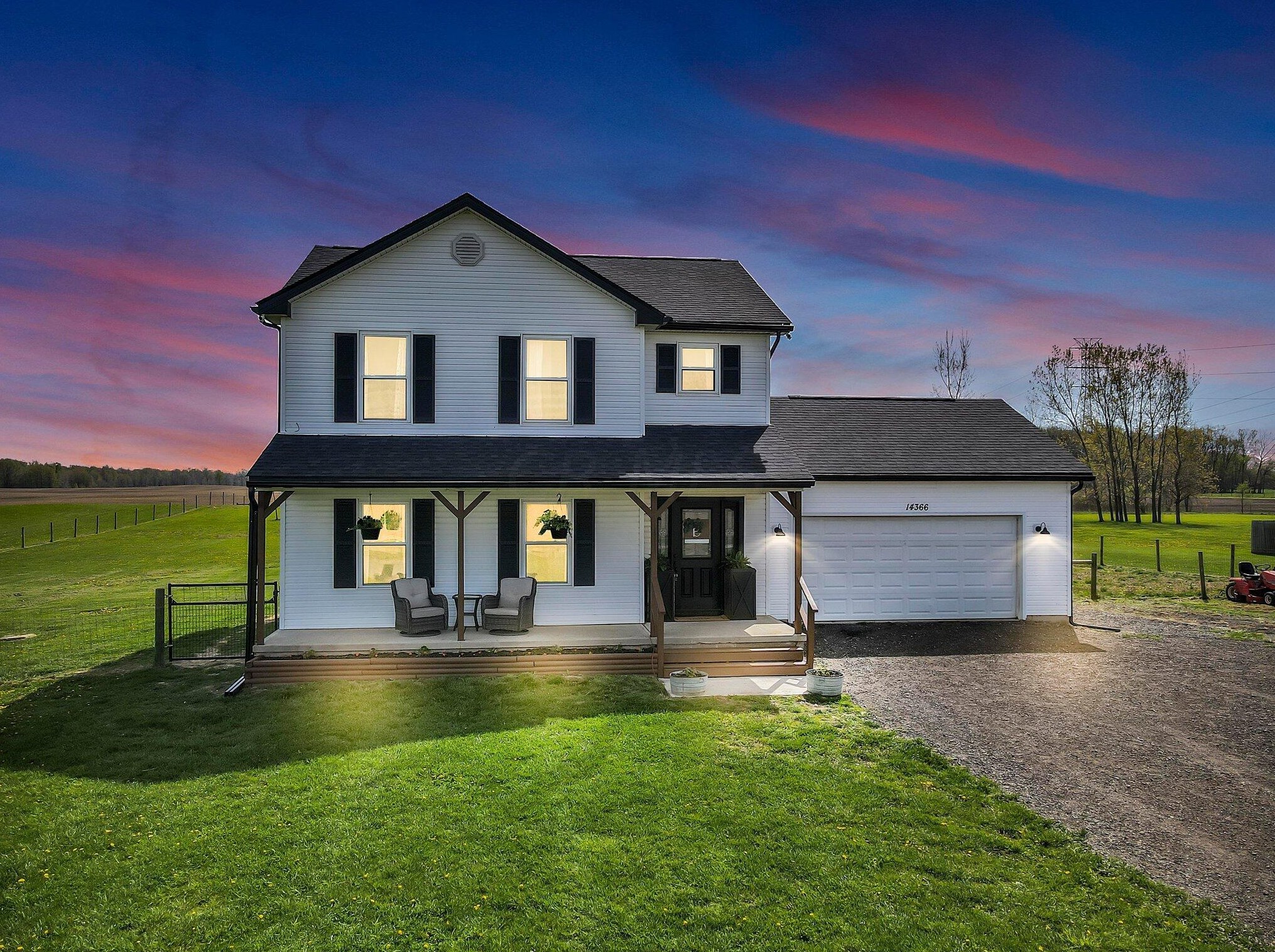 14366 Dutch Cross Rd, Centerburg, OH 43011