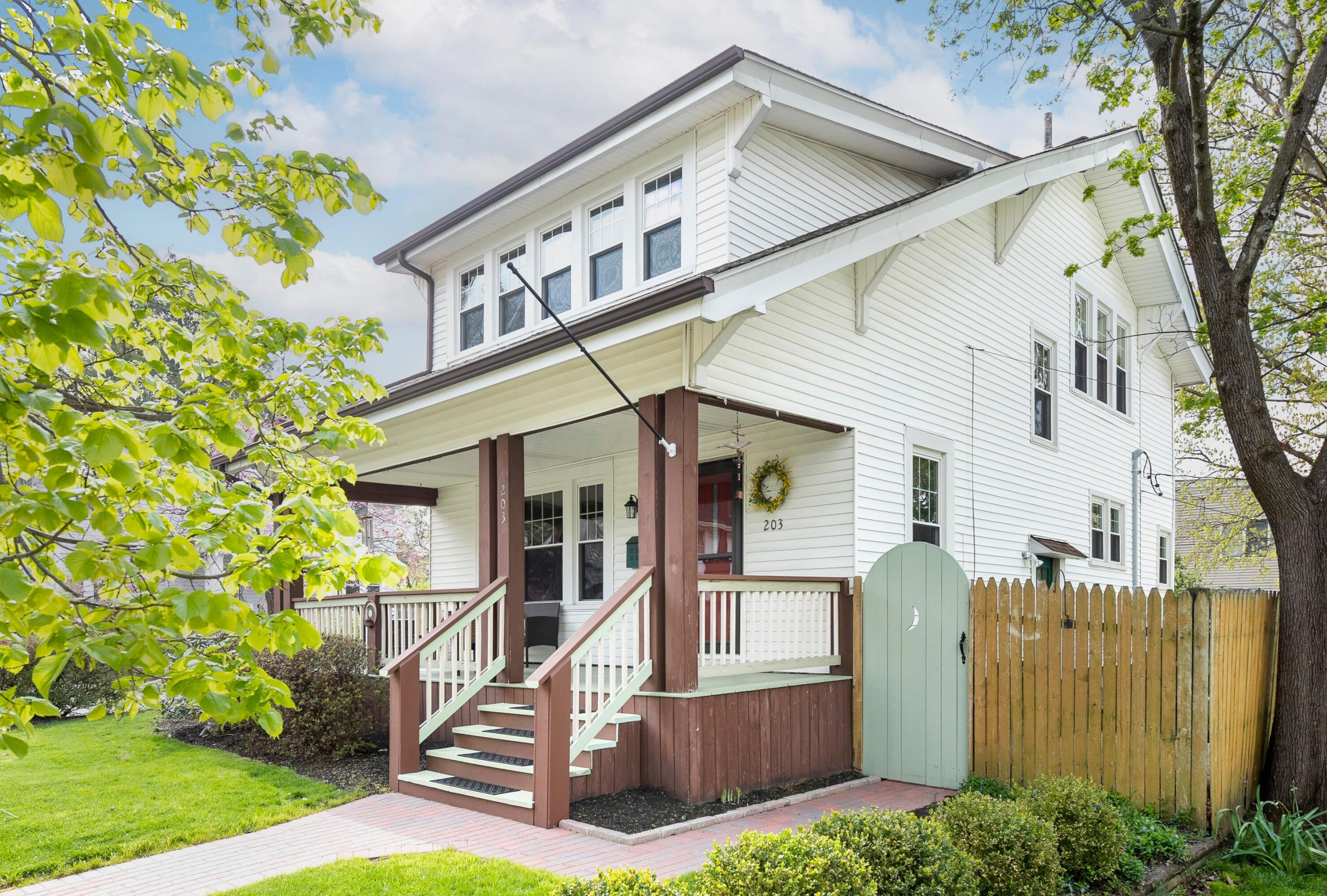 203 Tulane Rd, Columbus, OH 43202-2221