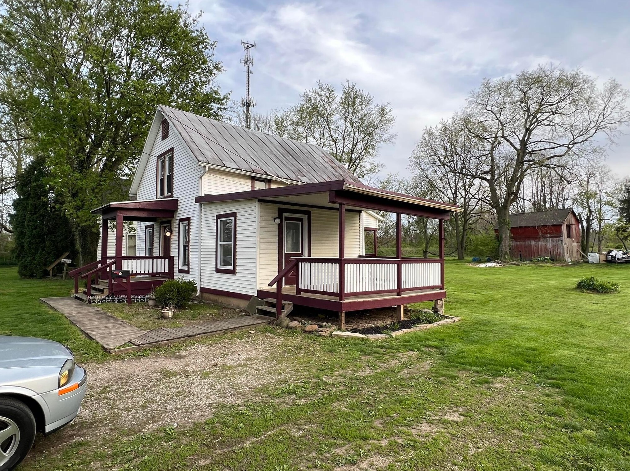 4 Lewis St, Mount Vernon, OH 43050