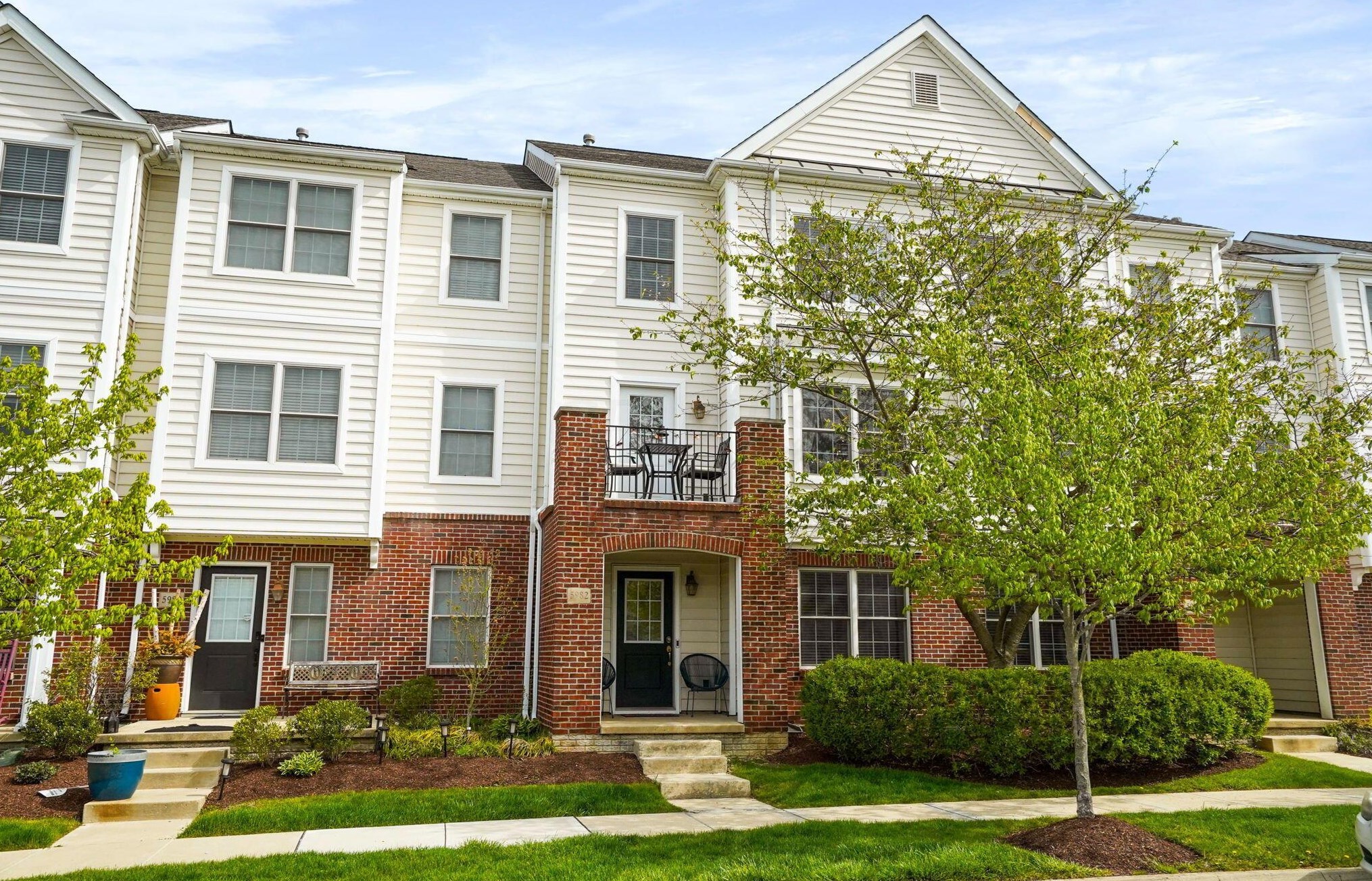 5982 Turnwood Dr #803, Westerville, OH 43081