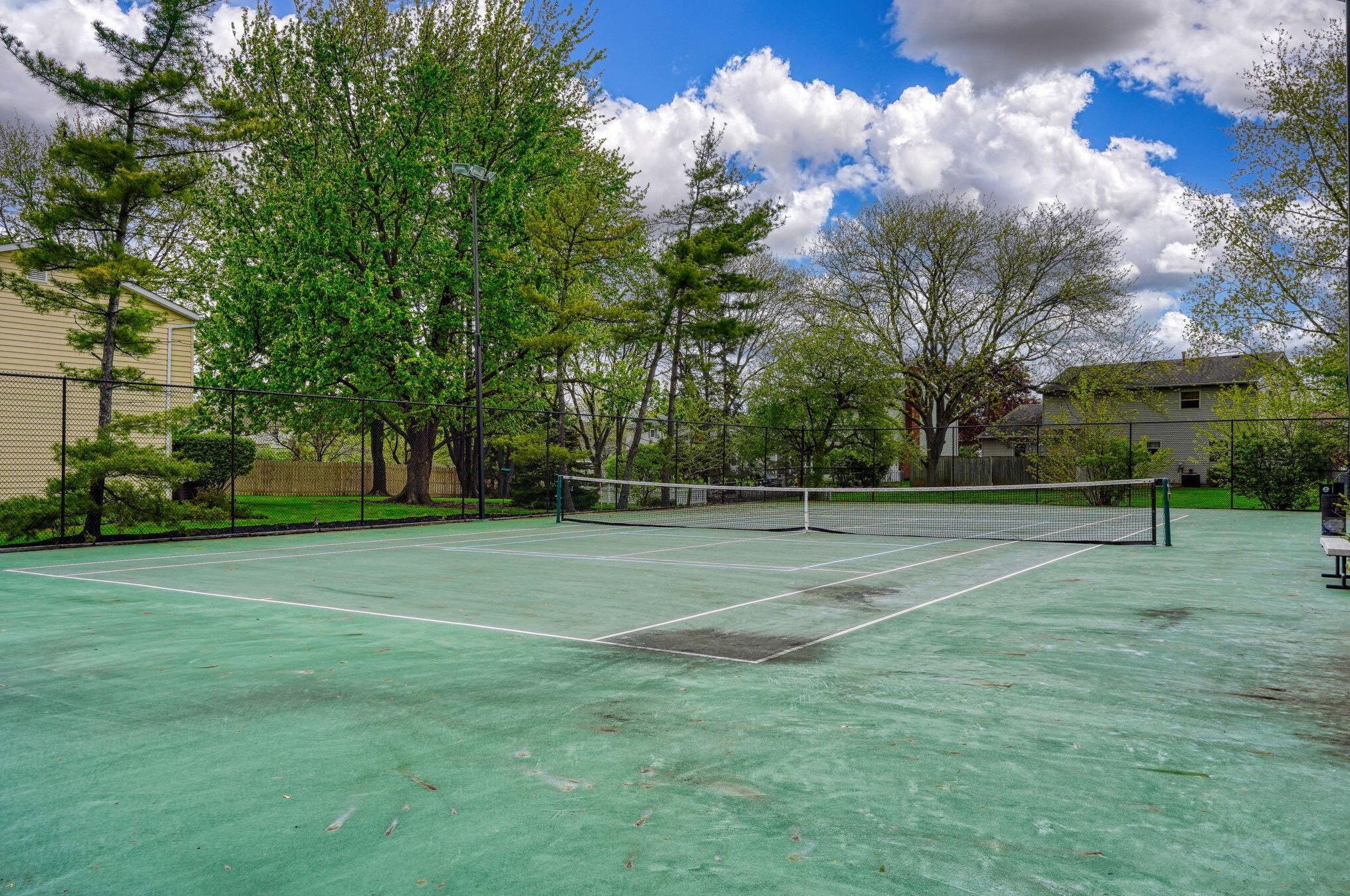 1550 Slade Ave, Columbus OH  43235-7641 exterior