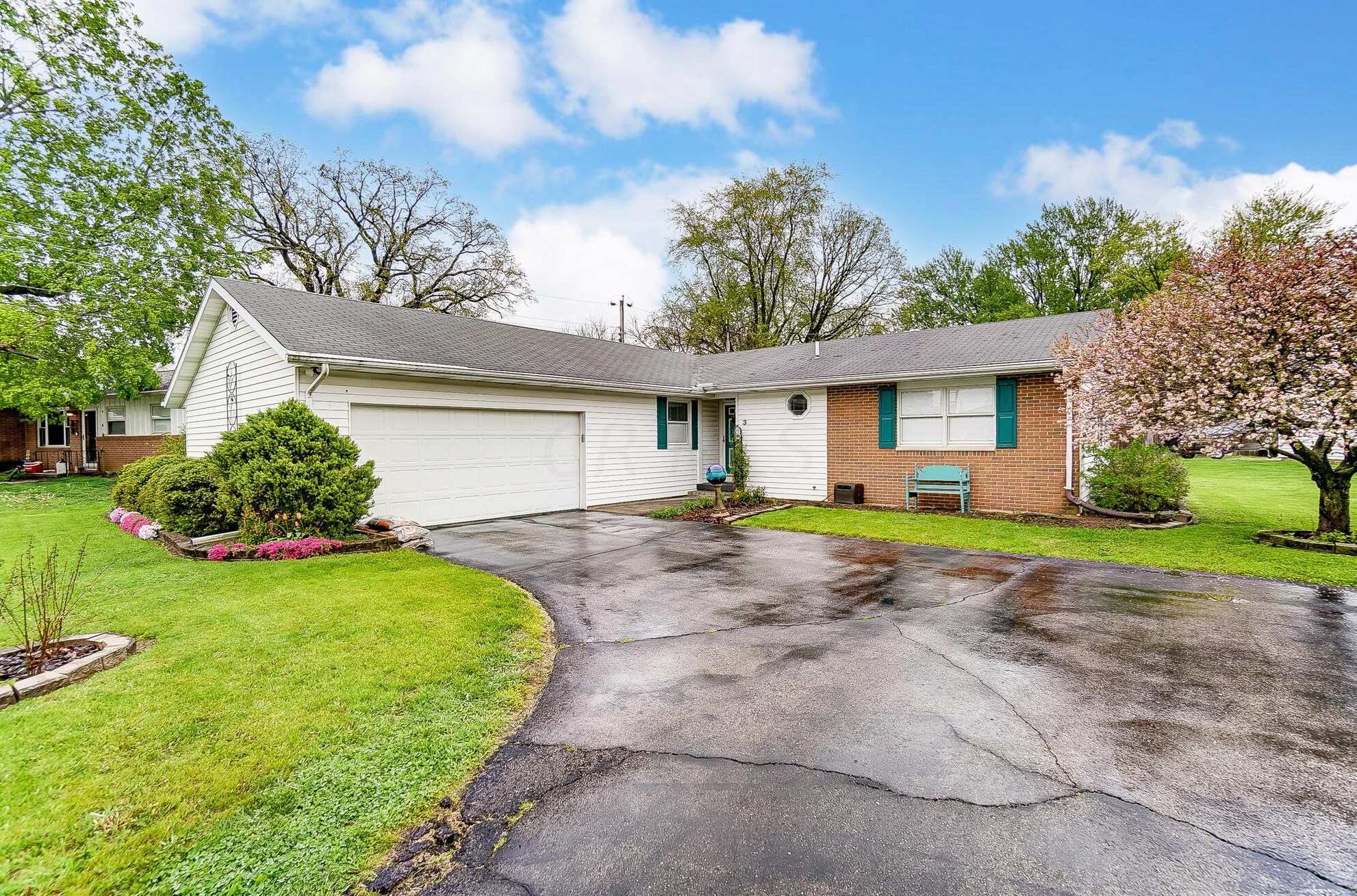 3 Murray Dr, Selma, OH 45368