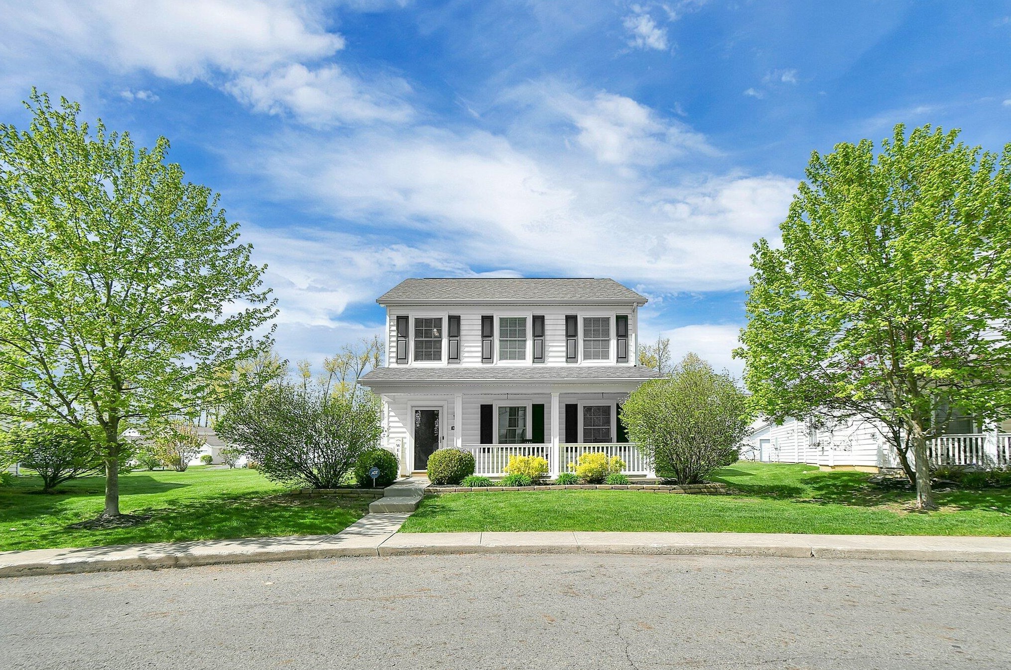 6200 Whitespire Dr, Columbus, OH 43230-7409
