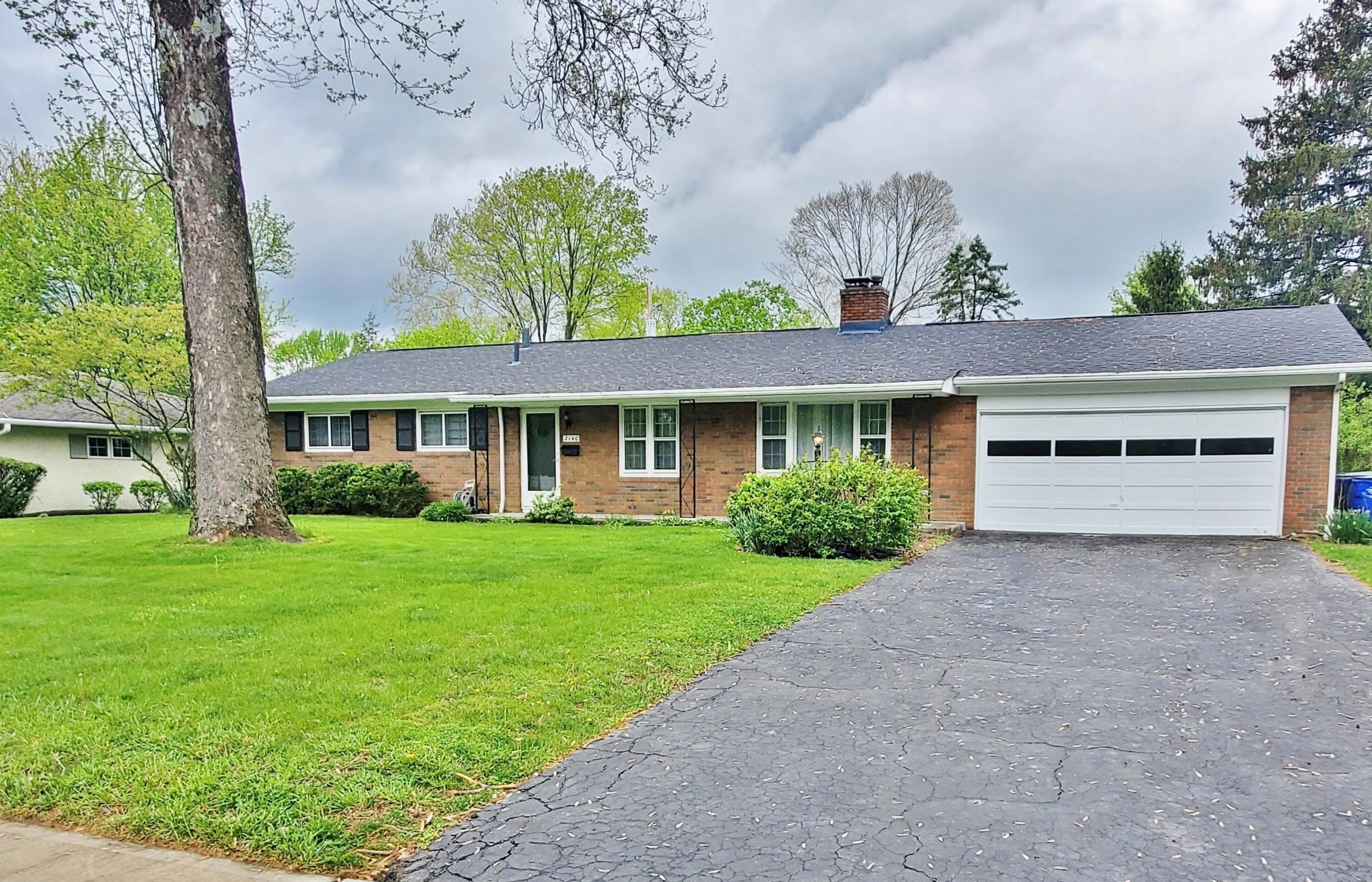 2140 Middlesex Rd, Columbus, OH 43220