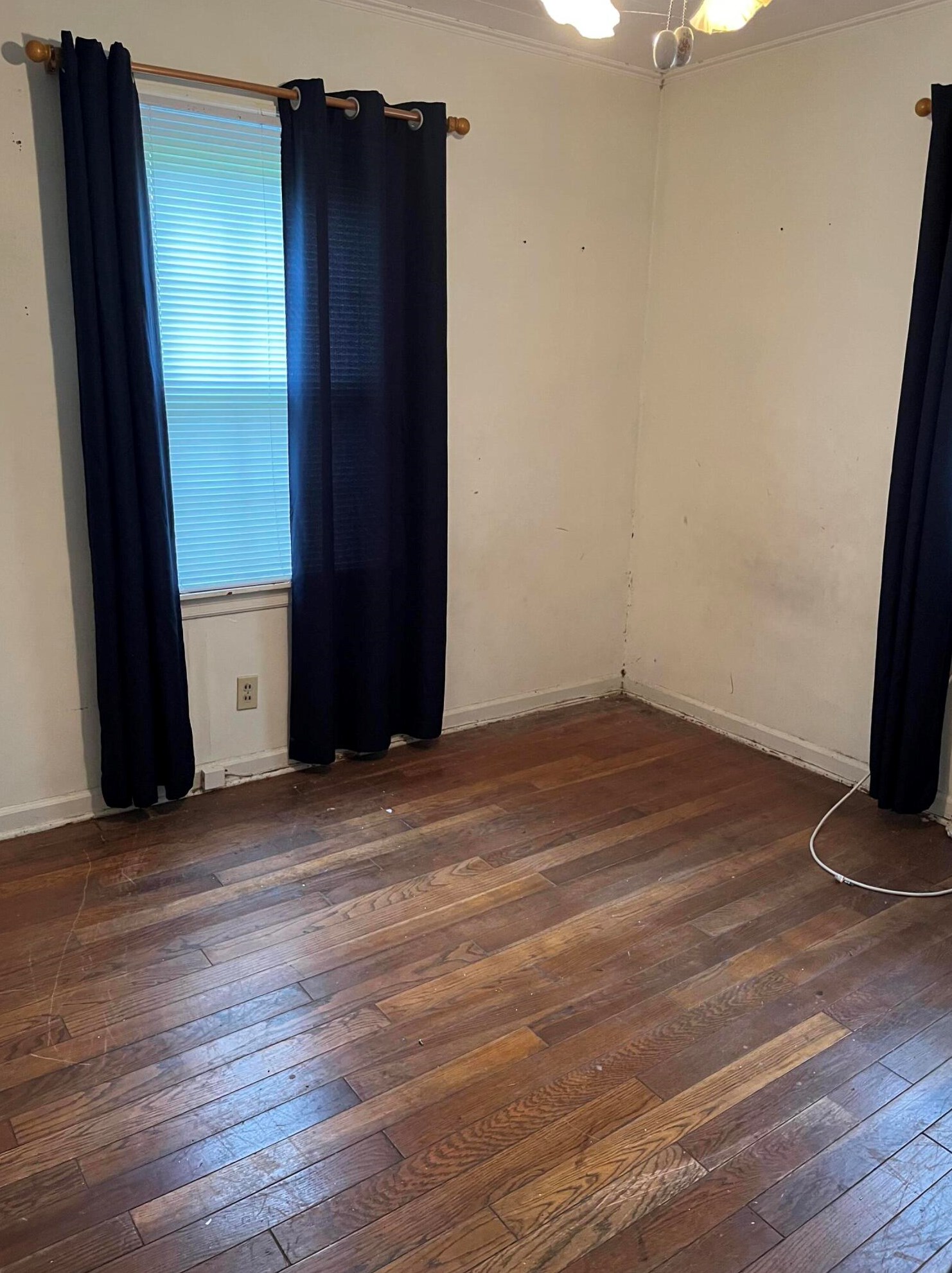 1635 Champion Ave, Columbus OH  43207-1307 exterior