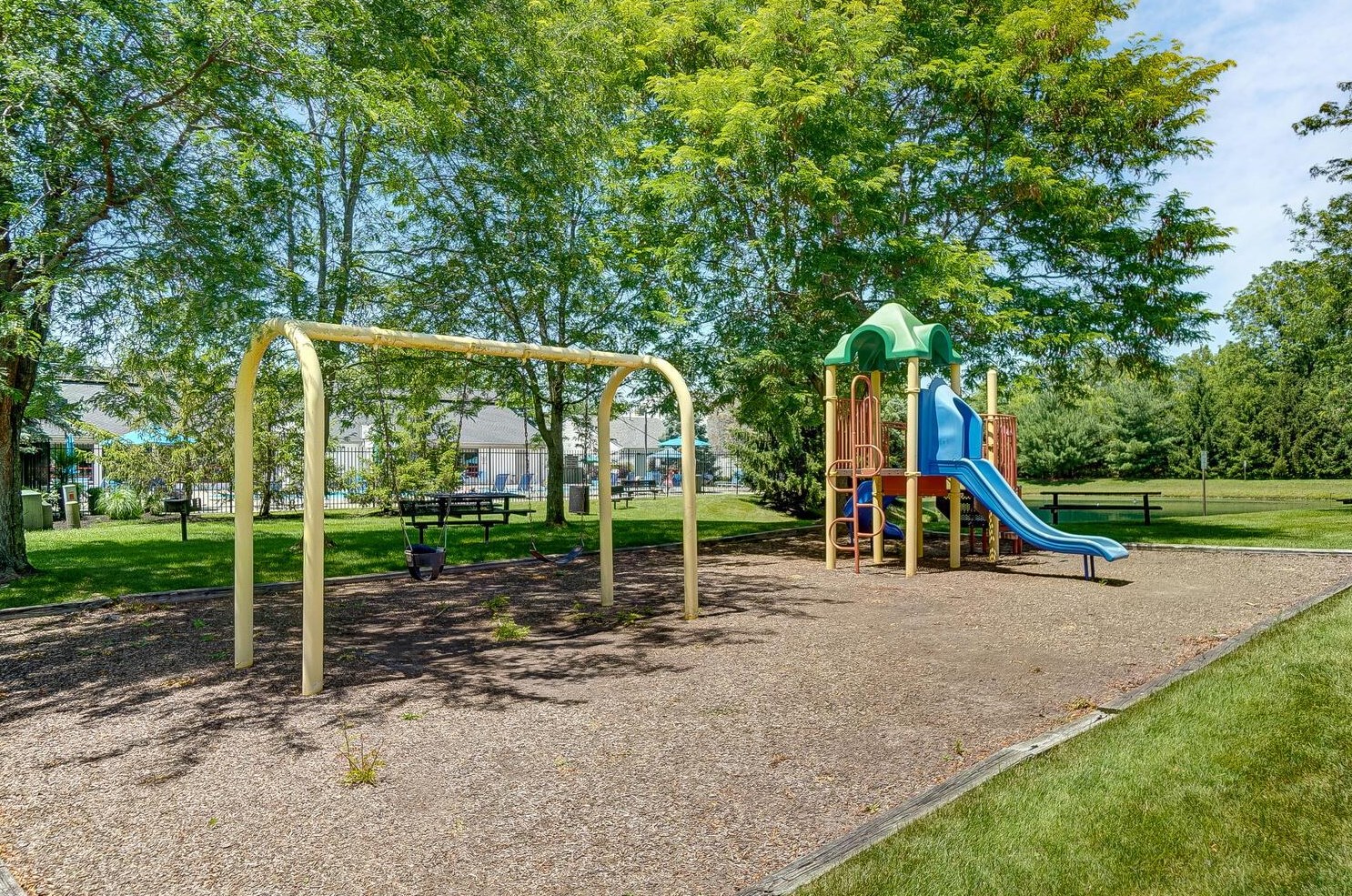 6714 Lagrange Dr, Cnl Wnchstr OH  43110-8384 exterior