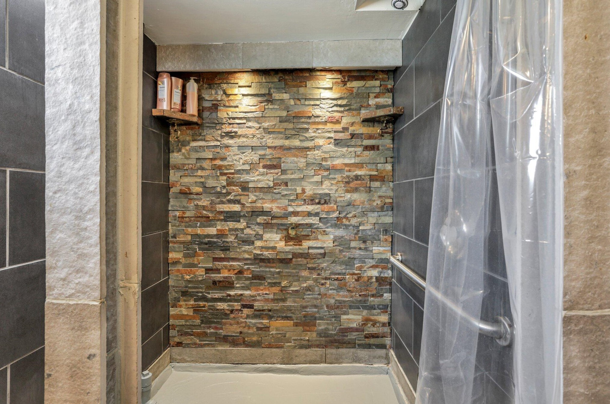 715 Harding Ave, Lancaster OH  43130-2760 exterior