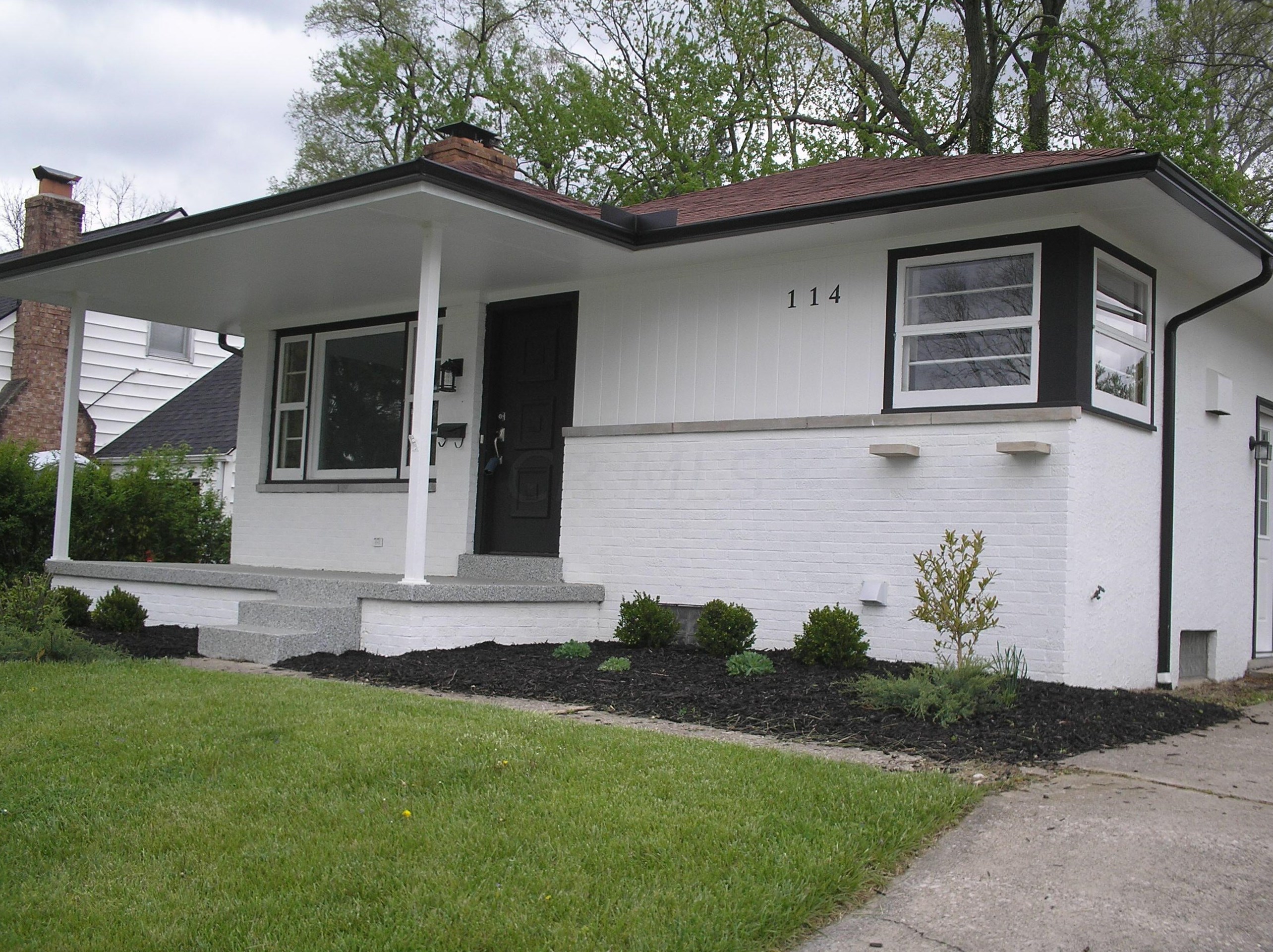 114 W Stanton Ave, Sharon Township, OH 43085