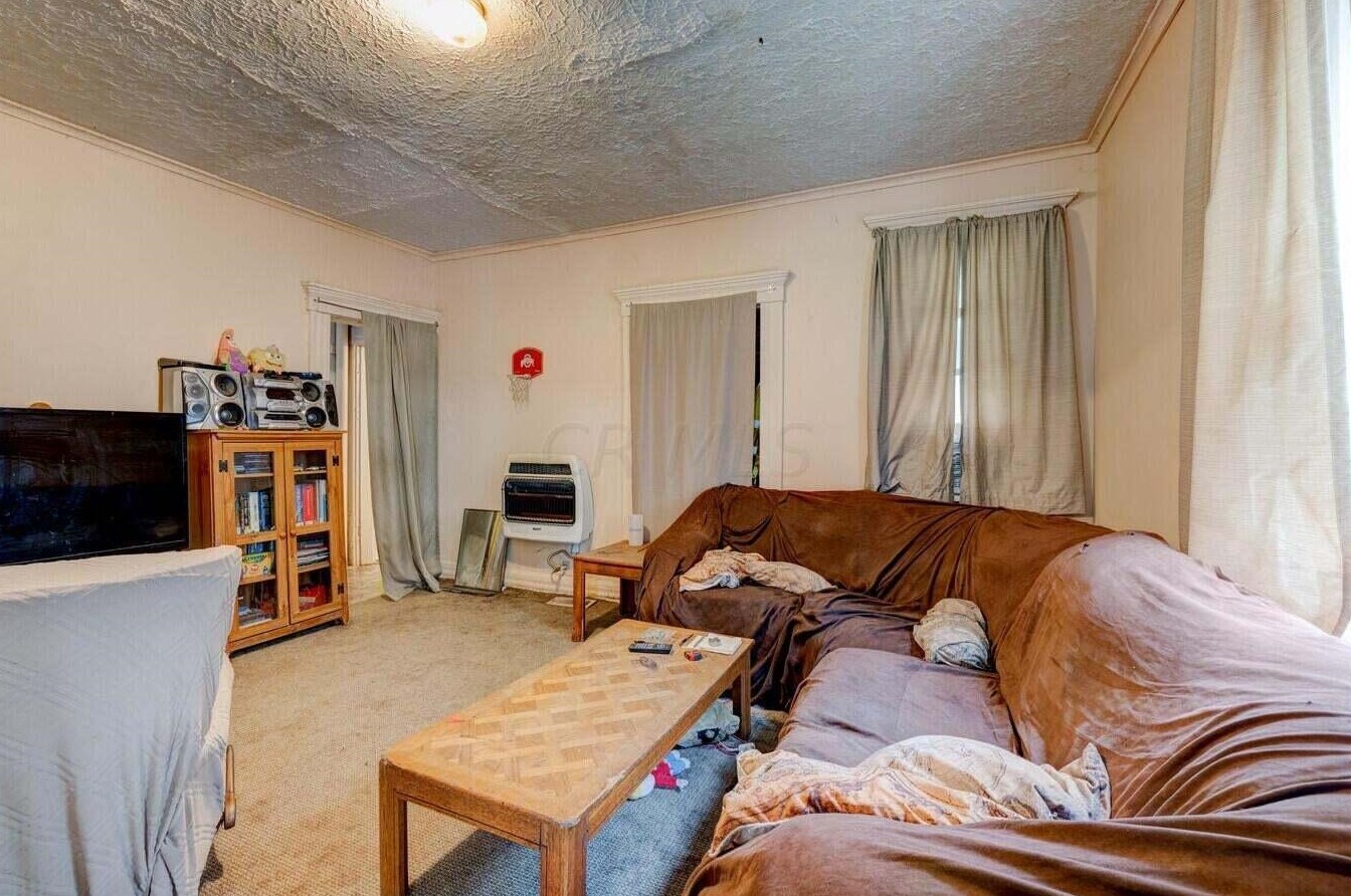 192 Park Ave, Columbus OH  43223-1338 exterior