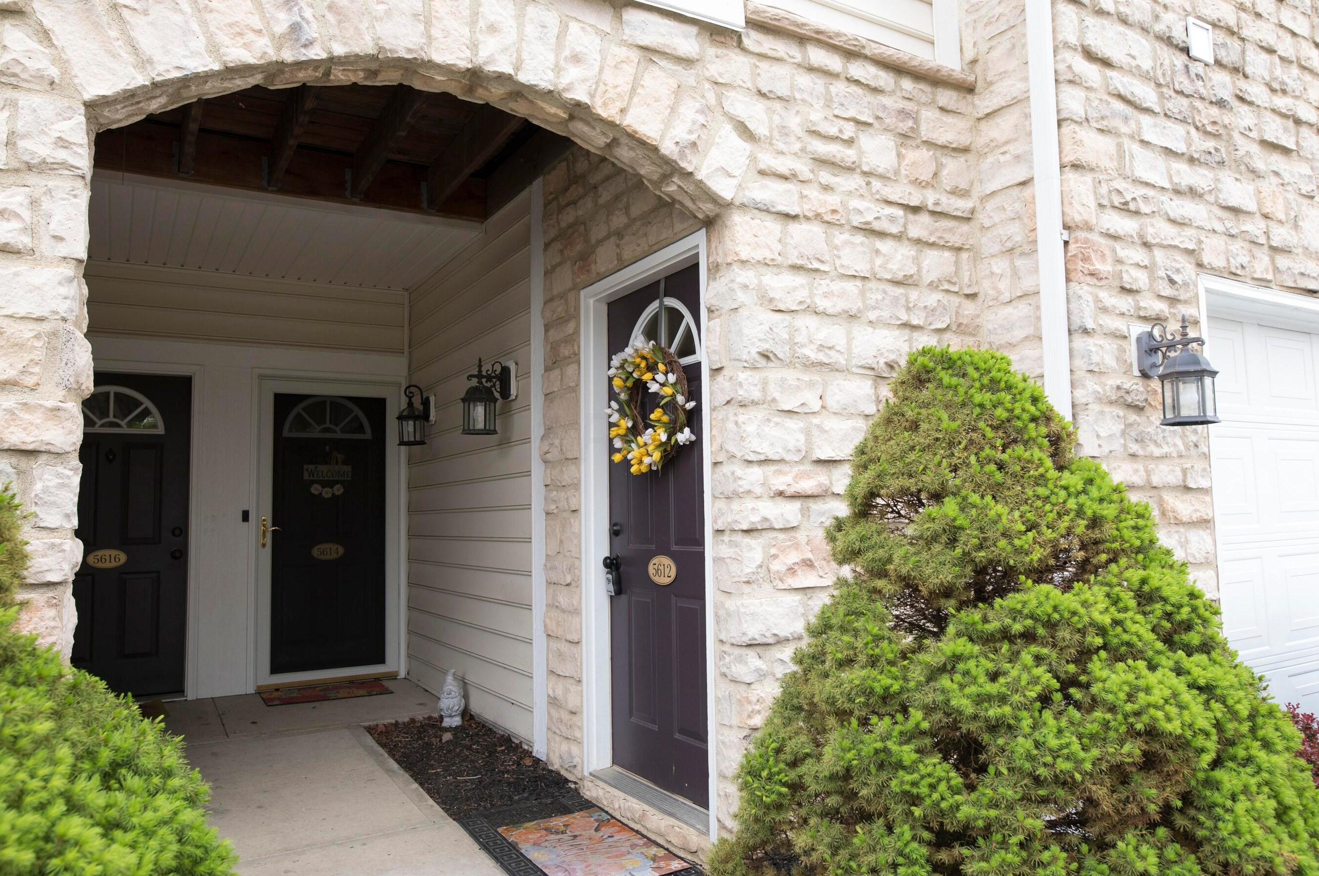 5612 Vintage Pl, Dublin, OH 43016-7172