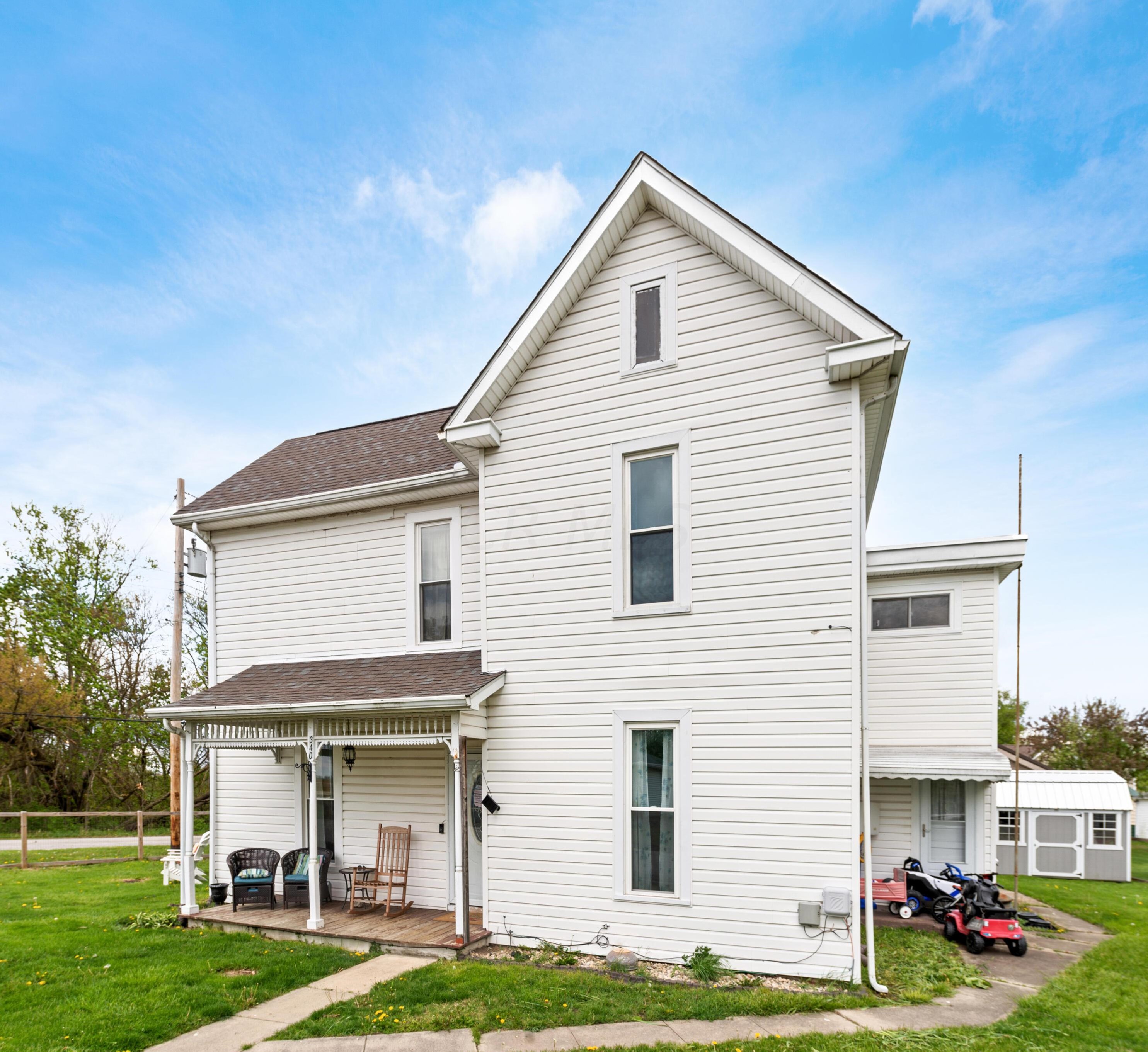 340 N Market St, Mount Sterling, OH 43143