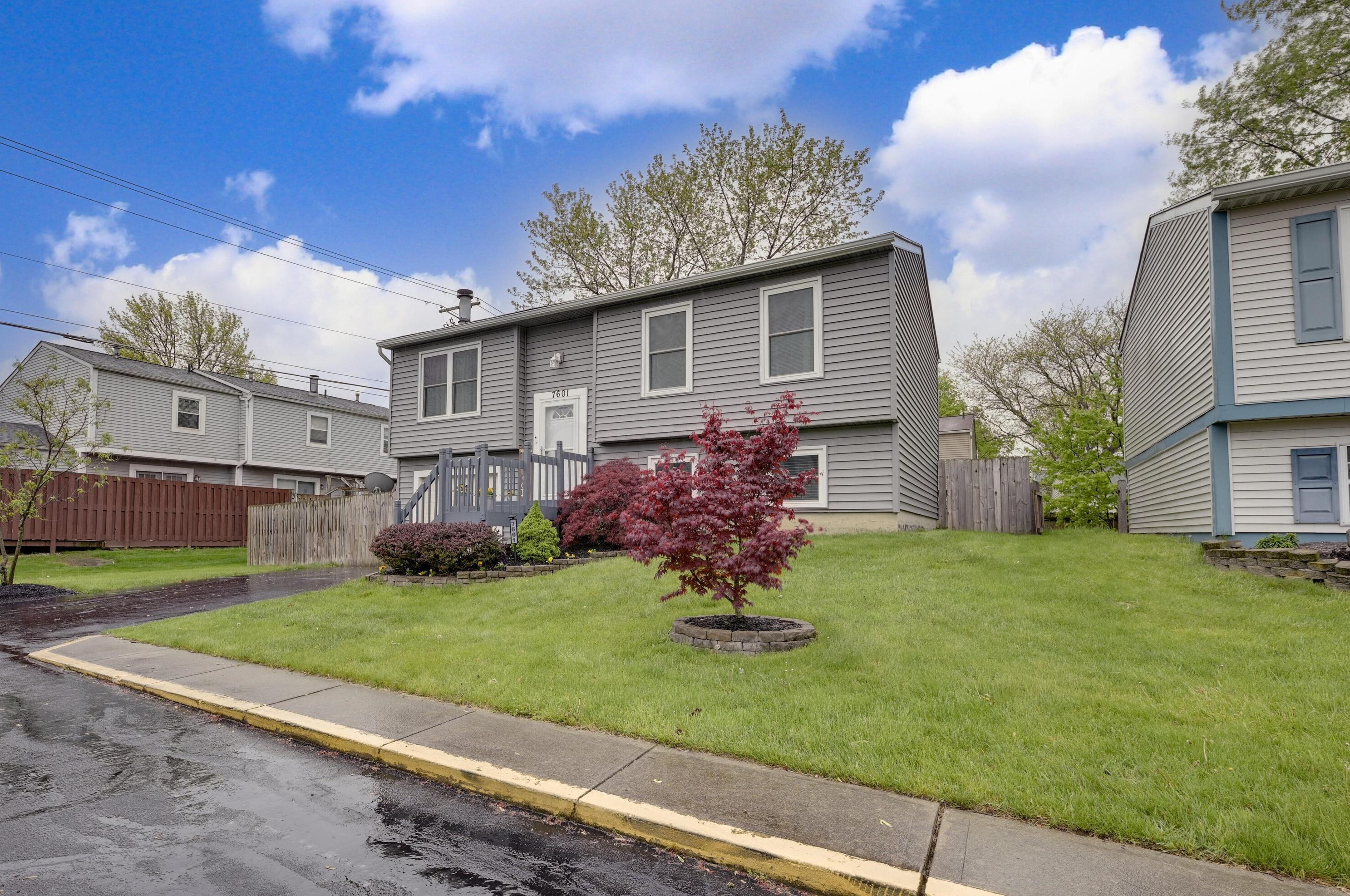 7601 Moorlane Dr, Columbus, OH 43085-5341