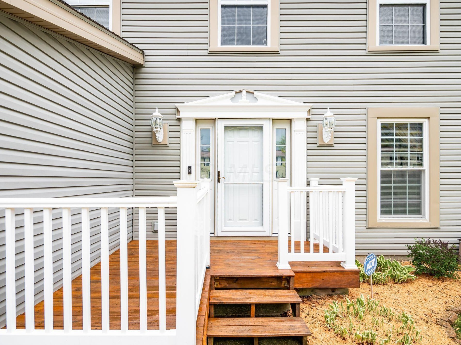 4971 Springdale Blvd, Hilliard, OH 43026-9242