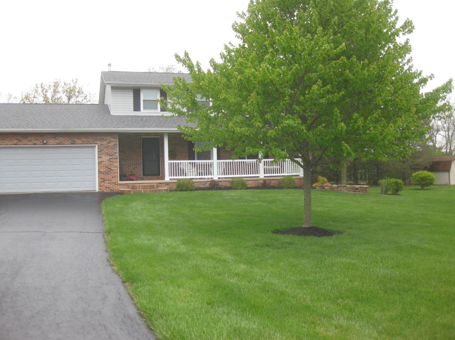 6930 Fayette Dr, West Jefferson, OH 43162