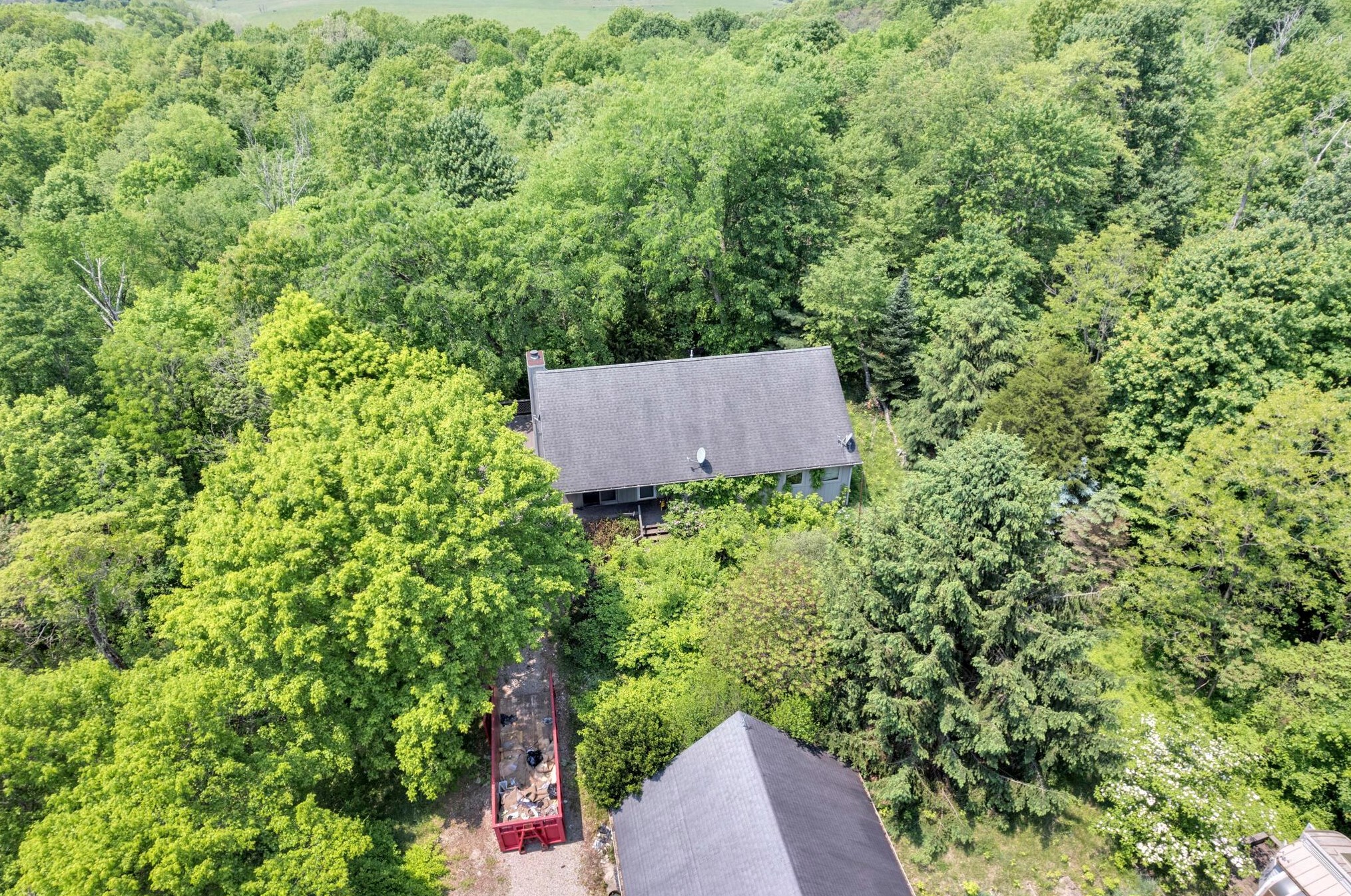 1695 Township Rd 197 Ne, Crooksville, OH 43731