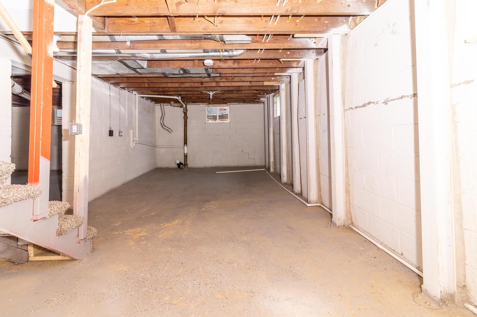 2241 Mcguffey Rd, Columbus OH  43211-2021 exterior