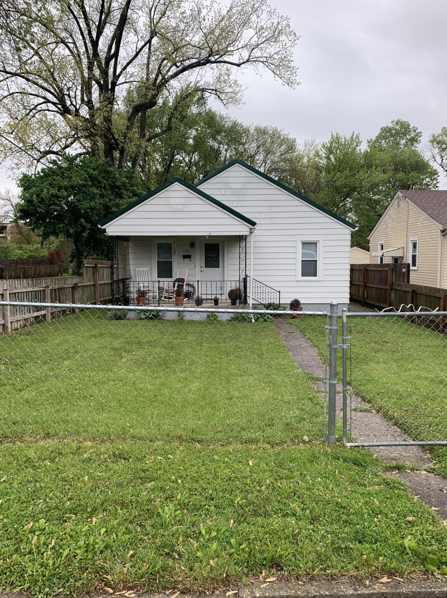 1321 E Mulberry St, Lancaster, OH 43130