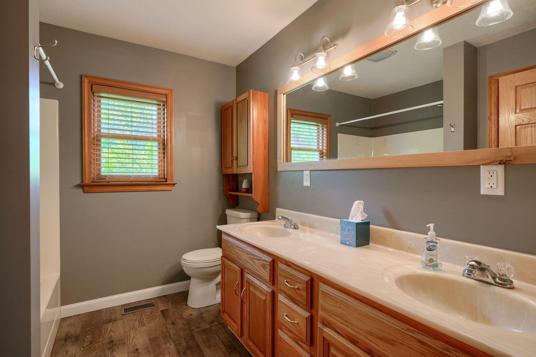 14951 Plazier Rd, Ashville OH  43103-9439 exterior