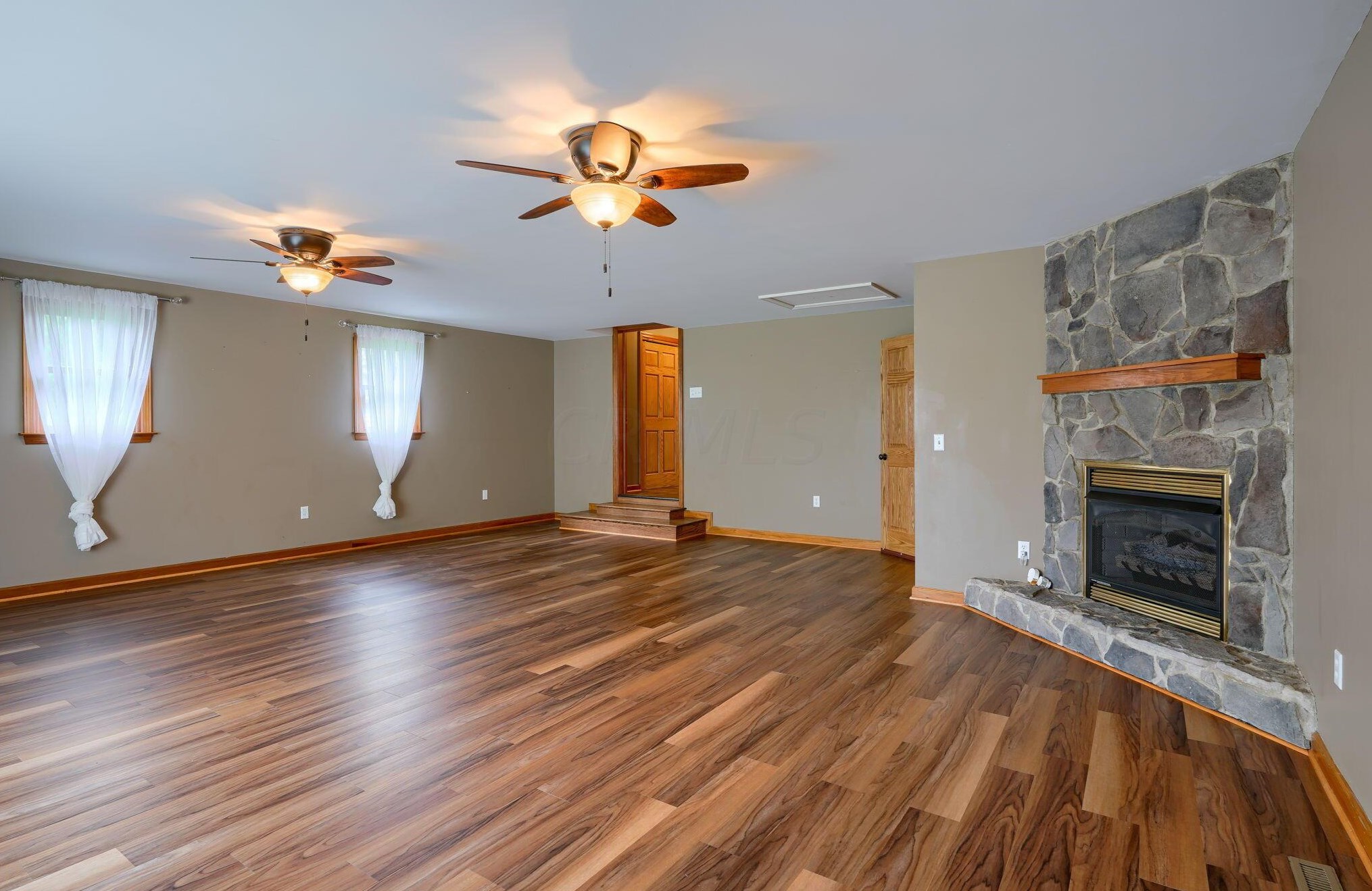 14951 Plazier Rd, Ashville OH  43103-9439 exterior