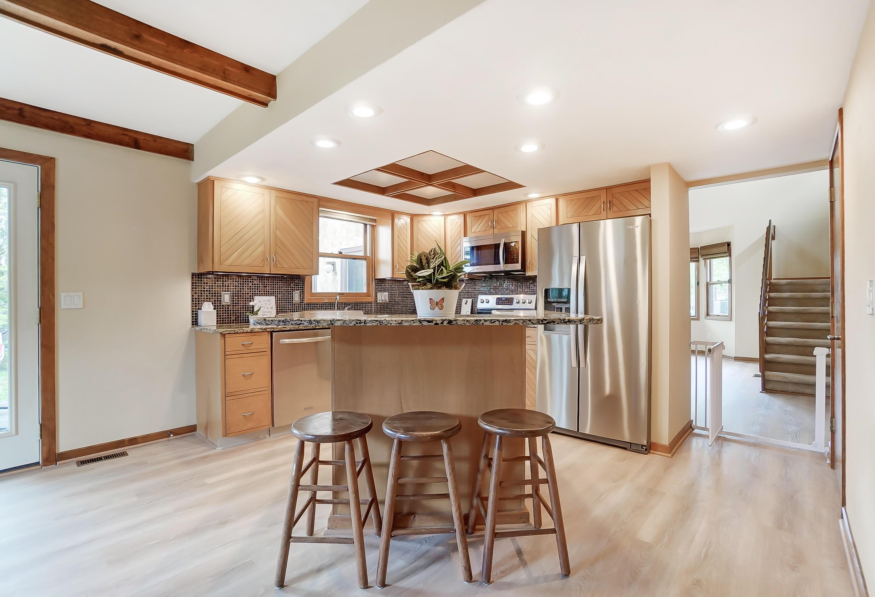 5351 Fortress Trl, Columbus OH  43230-1545 exterior