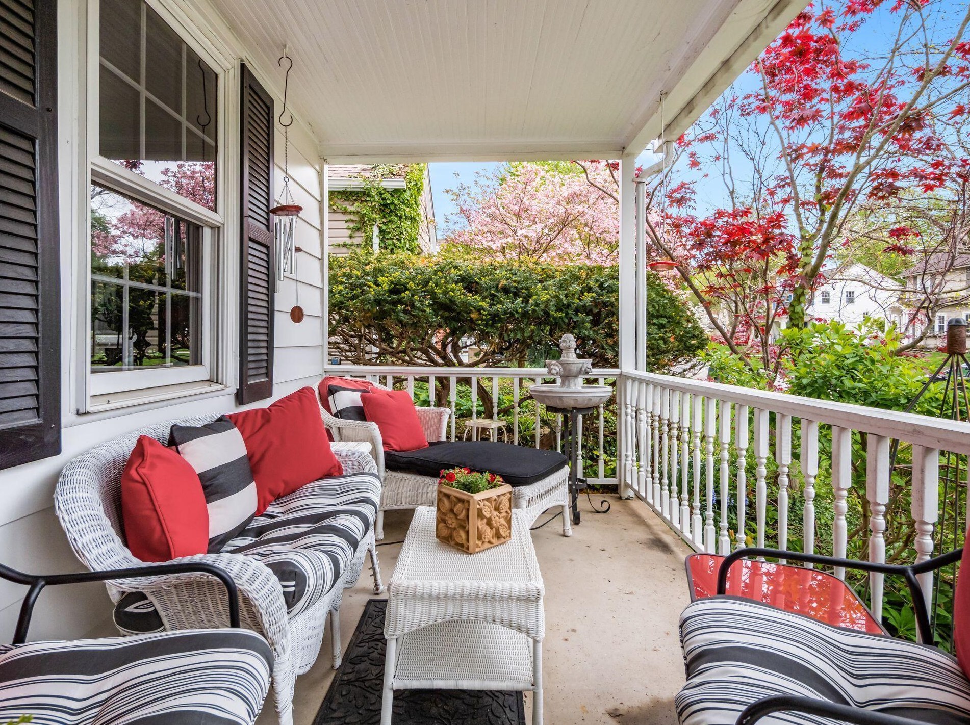 238 Montrose Way, Columbus, OH 43214-3637