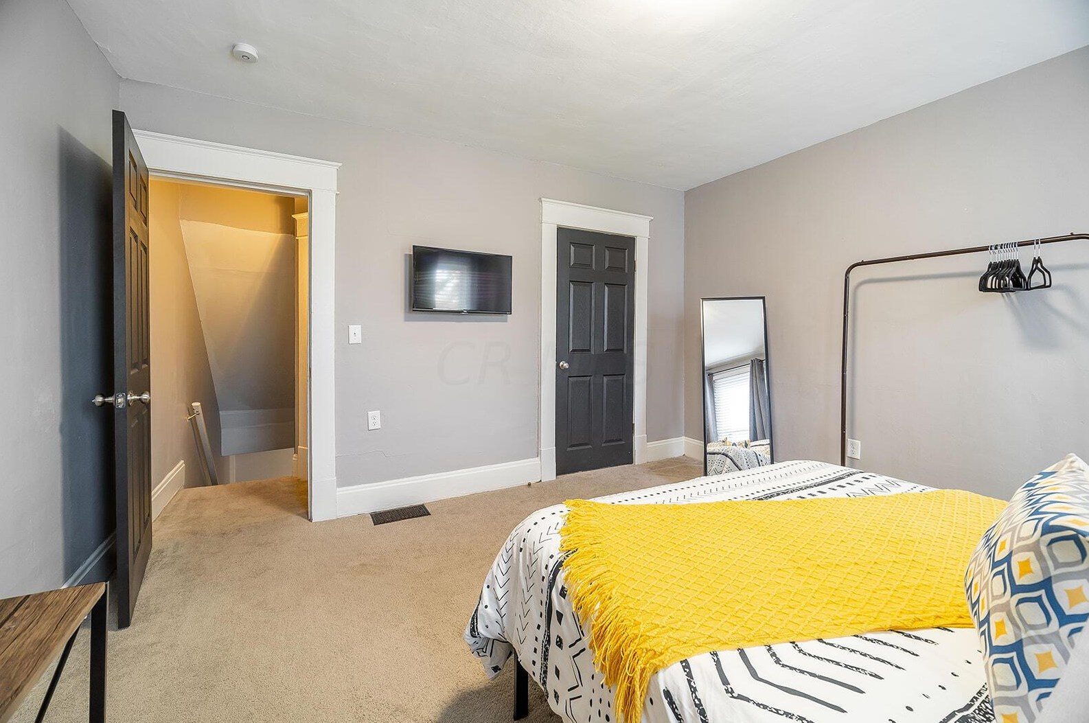 359 Hinman Ave, Columbus OH 43207-1907 exterior