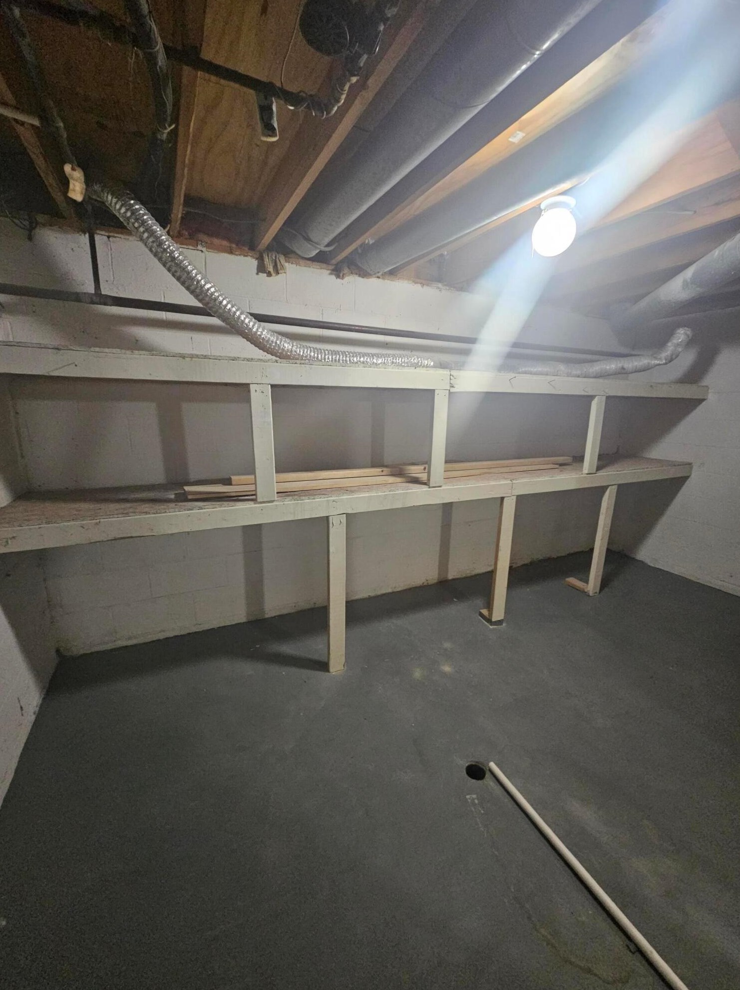 2278 Perkins Ct, Columbus OH 43229-9605 exterior