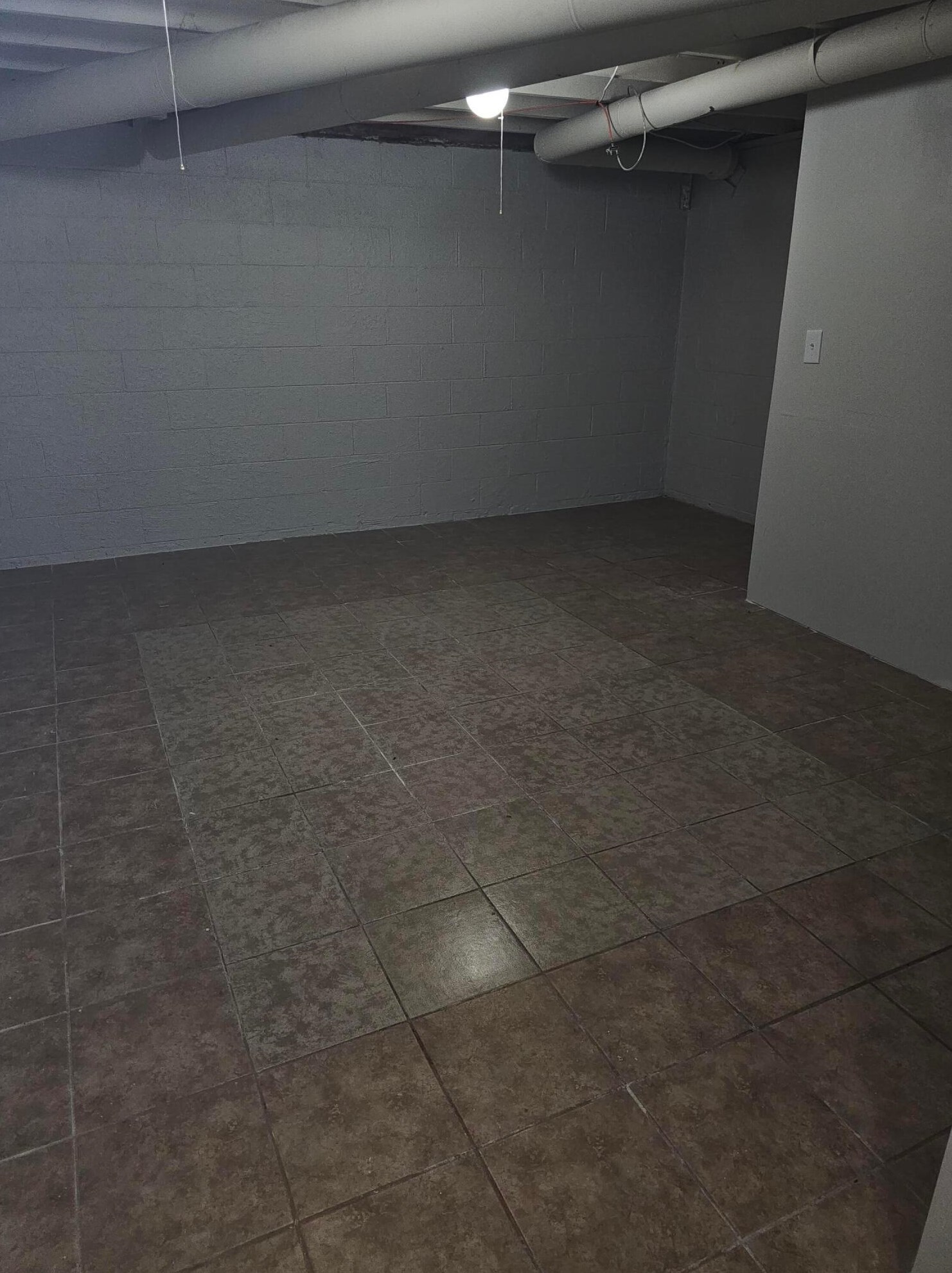 2278 Perkins Ct, Columbus OH 43229-9605 exterior