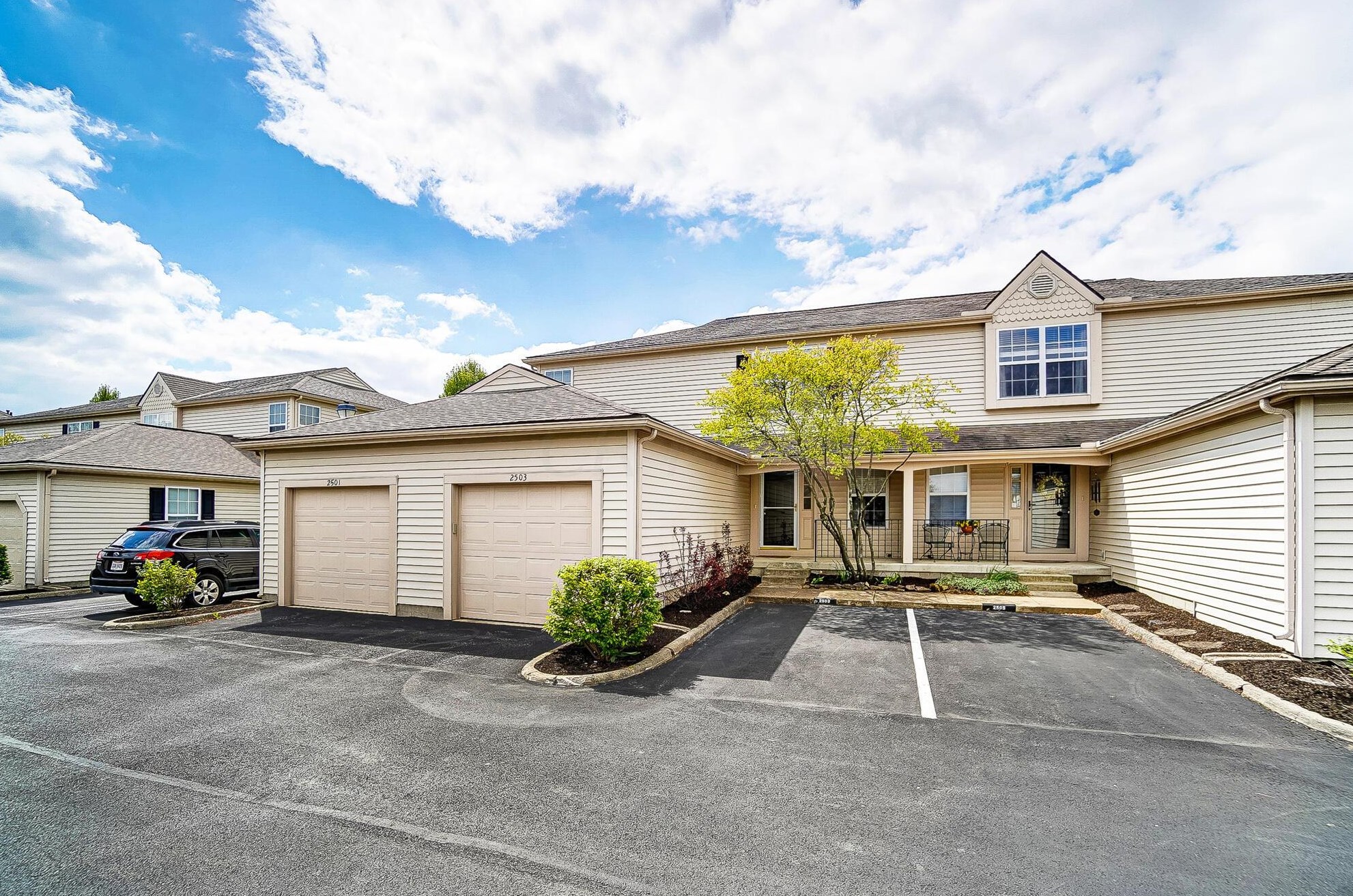 2503 Maxim Ln, Columbus, OH 43235-5531