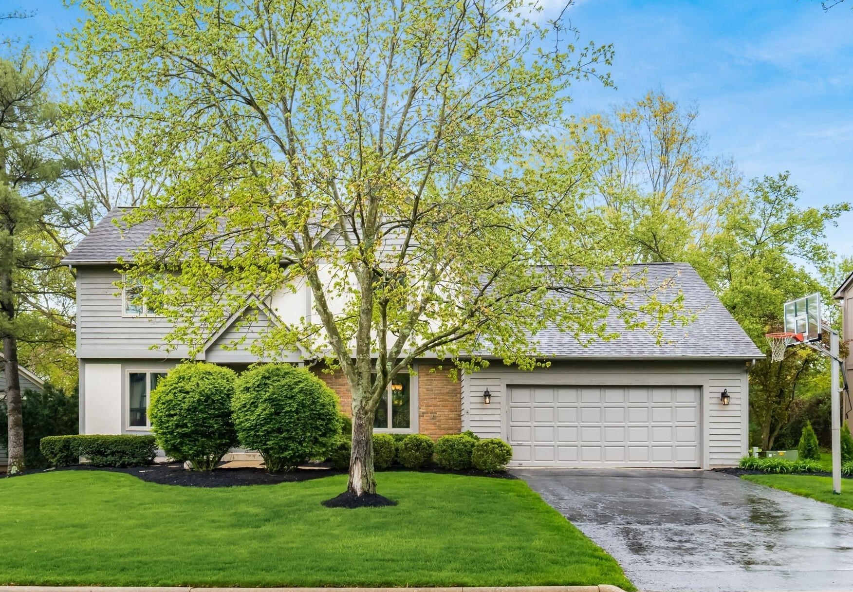 5341 Aryshire Dr, Dublin, OH 43017-8676