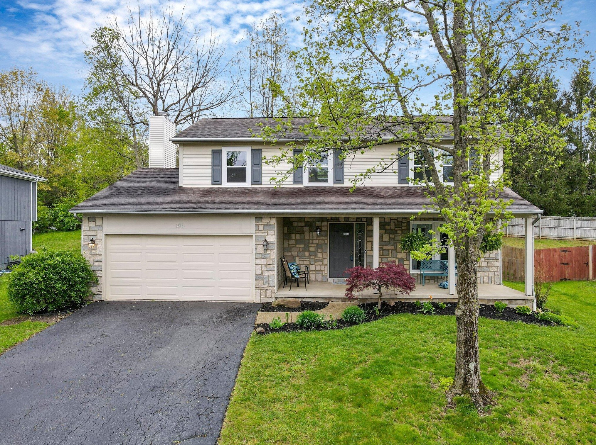 1358 Haybrook Dr, Columbus, OH 43230-1783