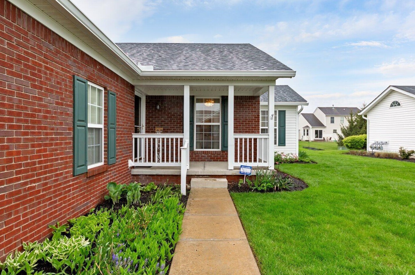 8259 Kingfisher Ln, Pickerington, OH 43147-8062