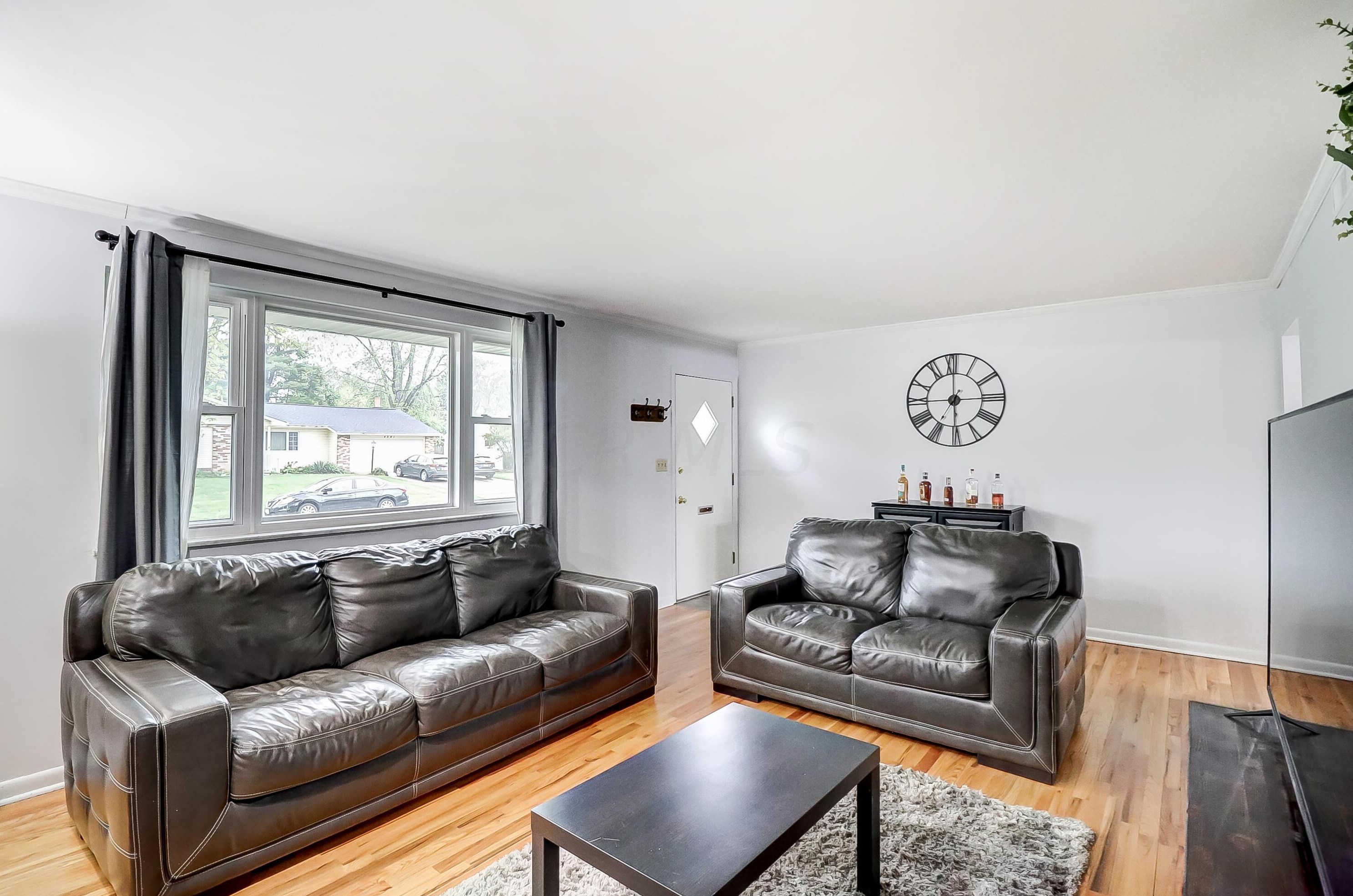 4254 Kenbury Pl, Columbus, OH 43220-4004