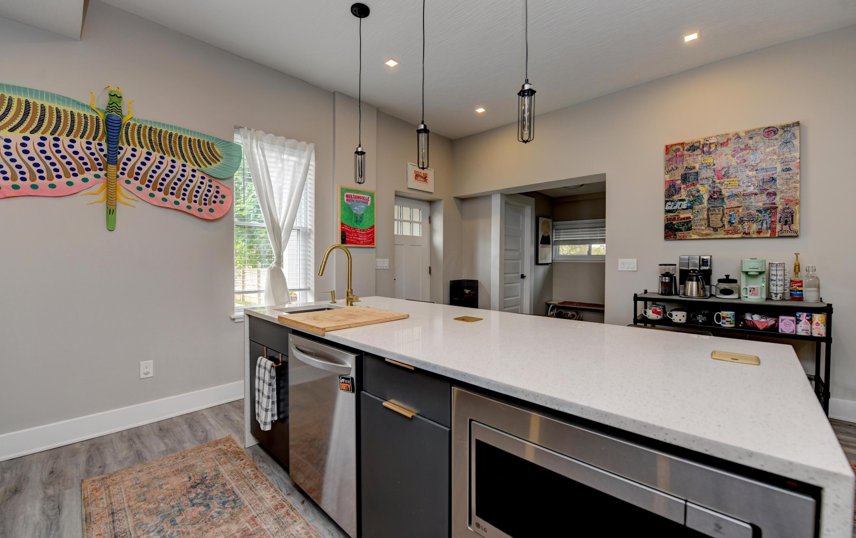 502 Ohio Ave, Columbus OH 43203-1143 exterior