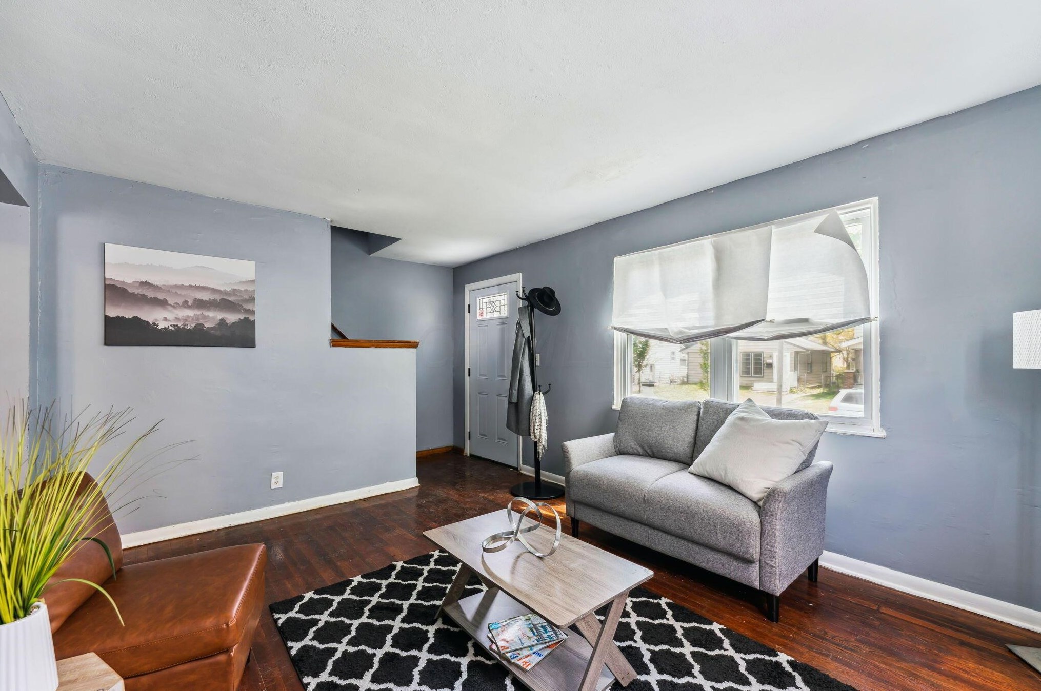 1490 24 Ave, Columbus OH 43211-2543 exterior